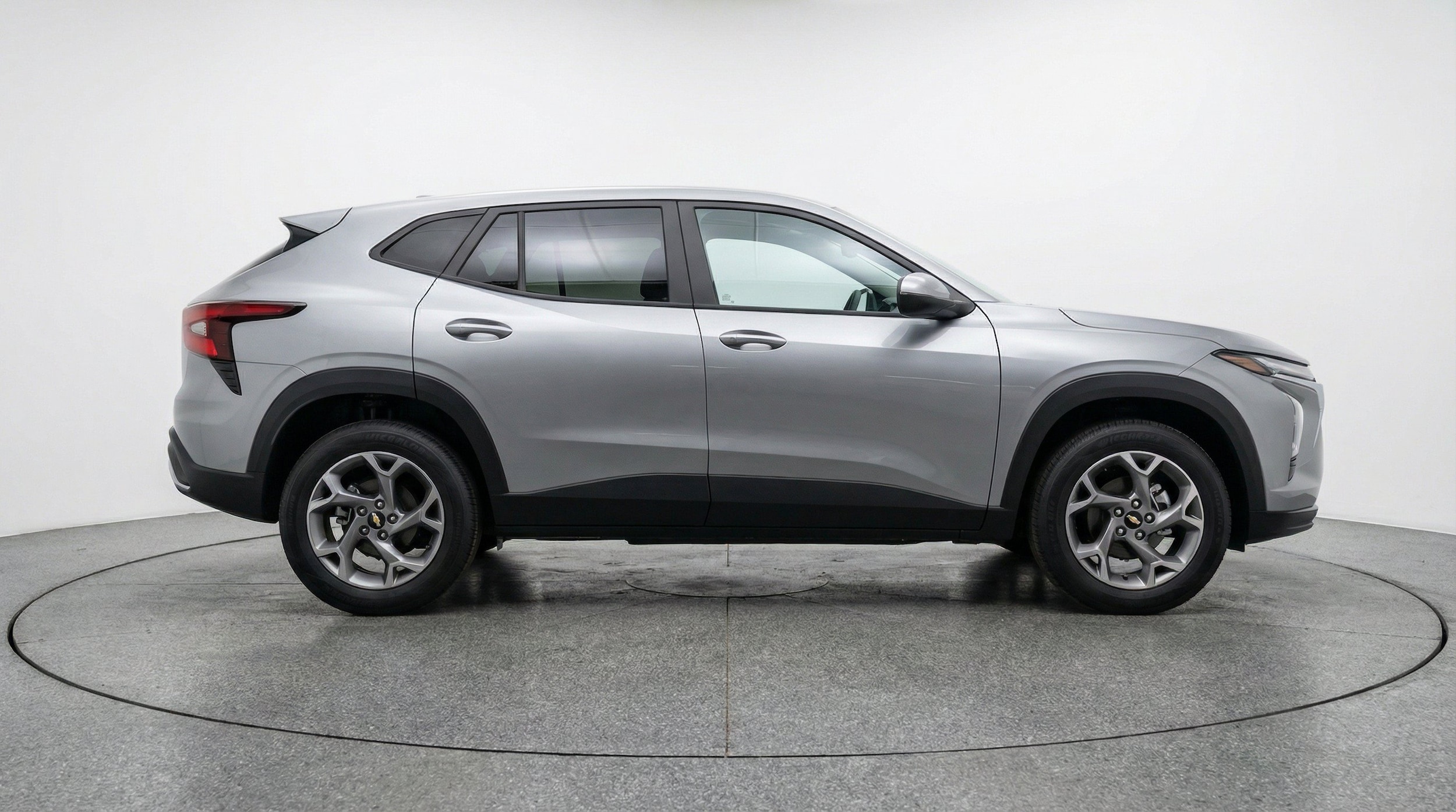 Thumbnail: 2025 Chevrolet Trax - 11
