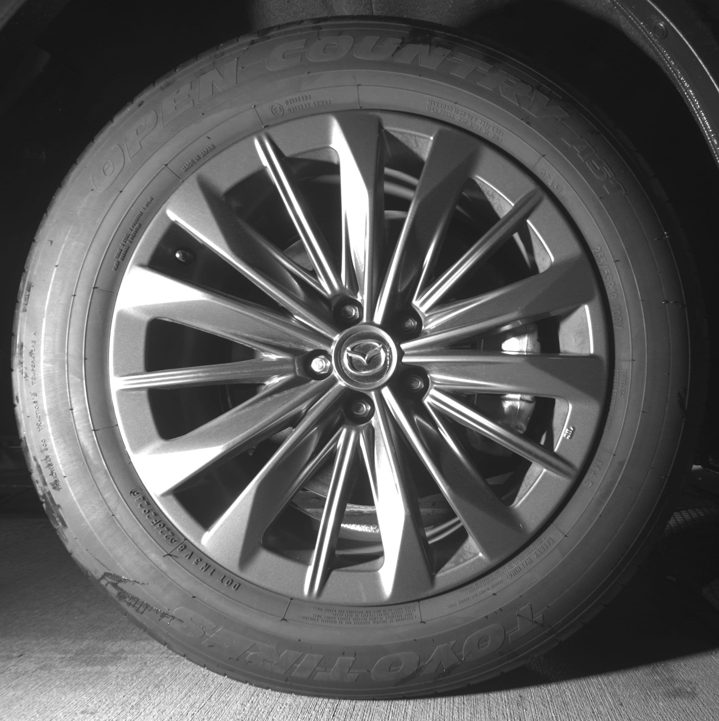 Thumbnail: 2025 Mazda CX-70 - 12