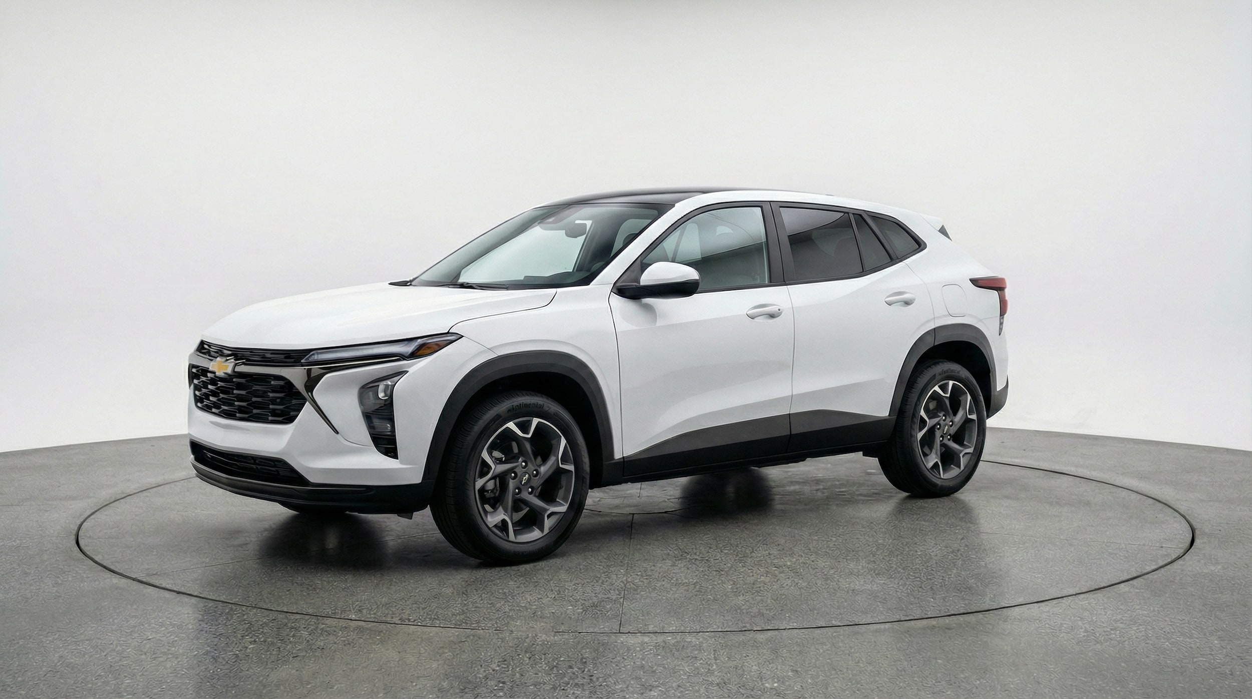 Thumbnail: 2025 Chevrolet Trax - 3