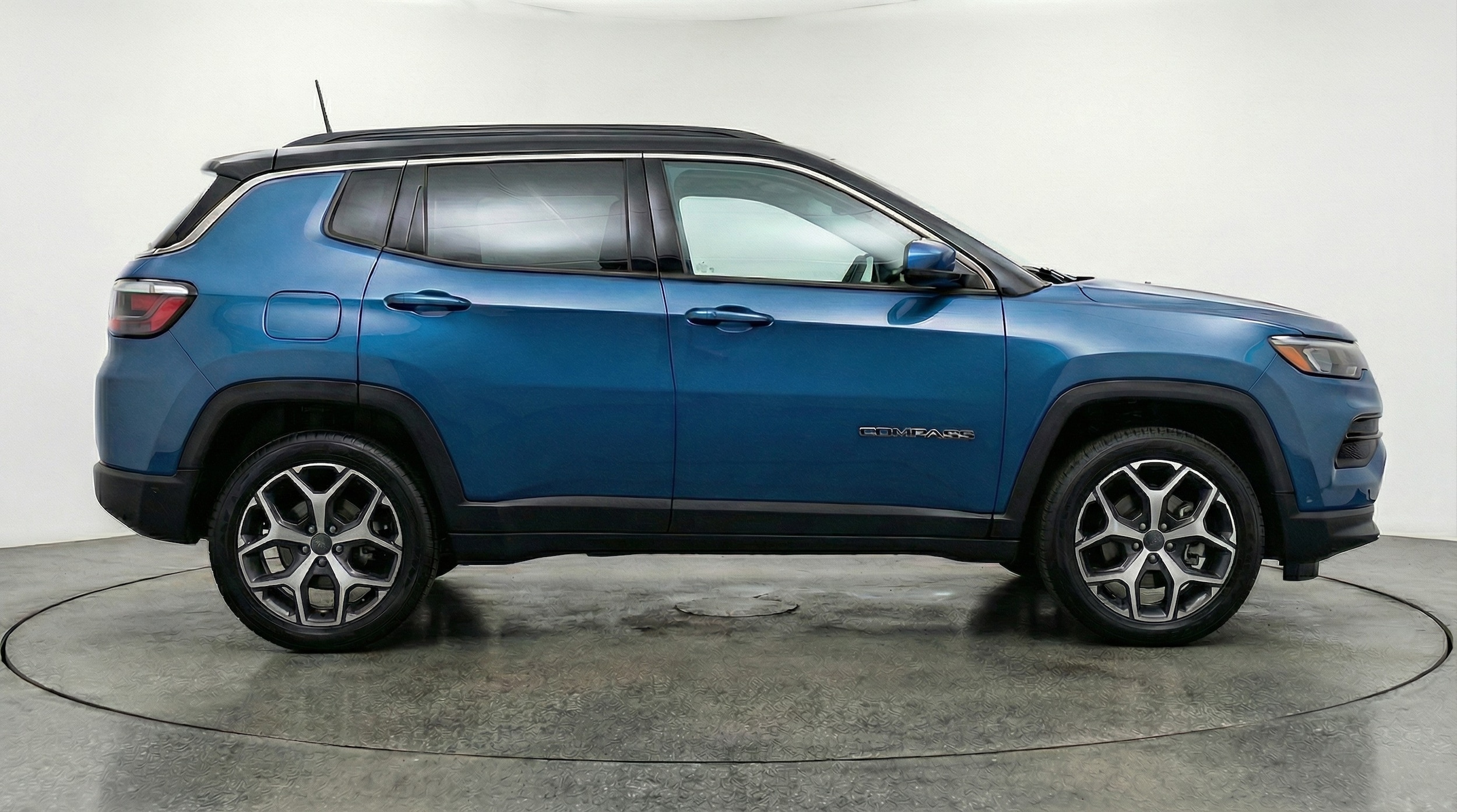 Thumbnail: 2025 Jeep Compass - 8