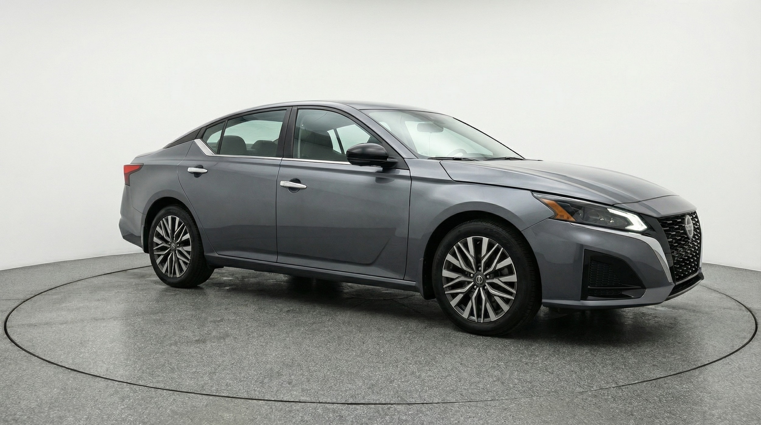 Thumbnail: 2025 Nissan Altima - 1