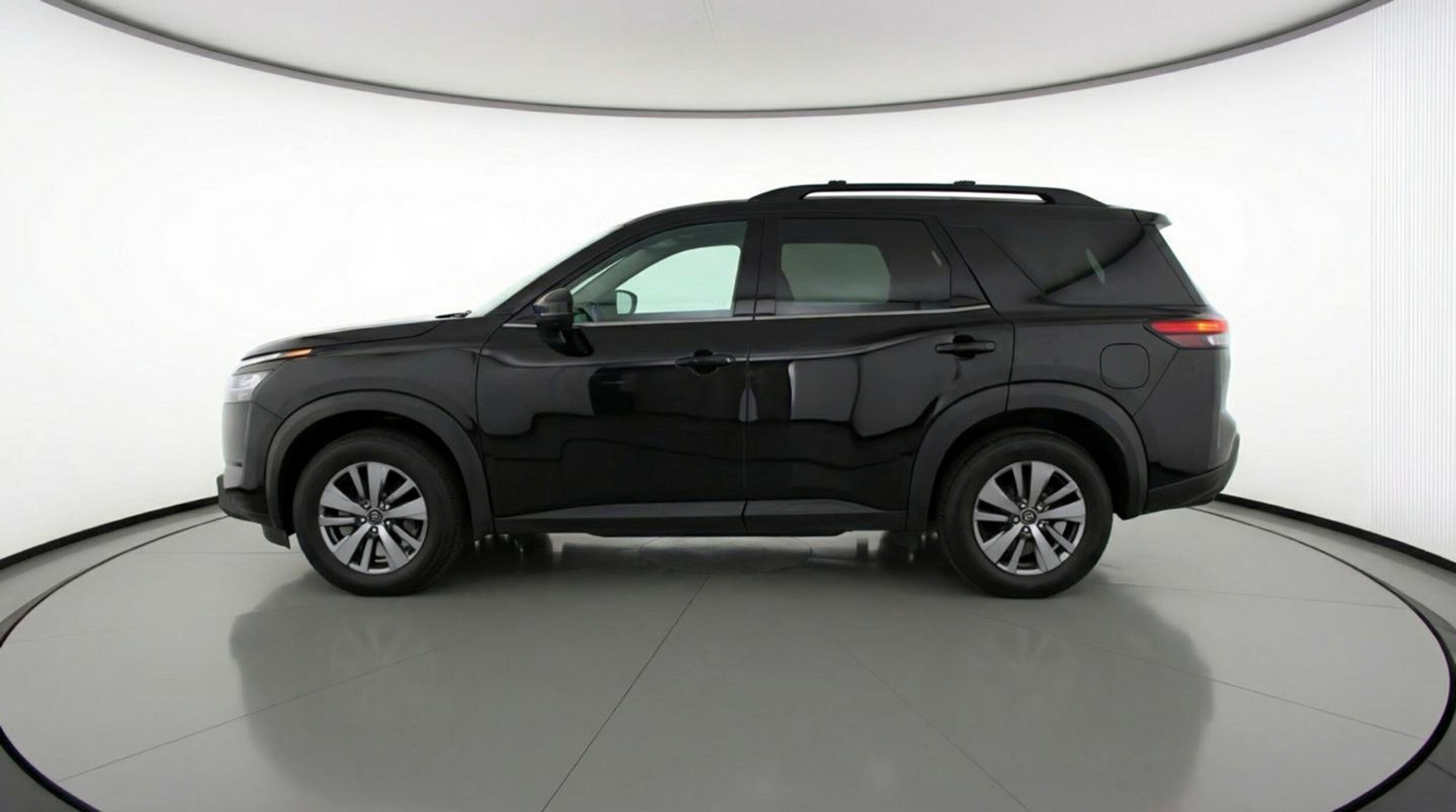 Thumbnail: 2025 Nissan Pathfinder - 4