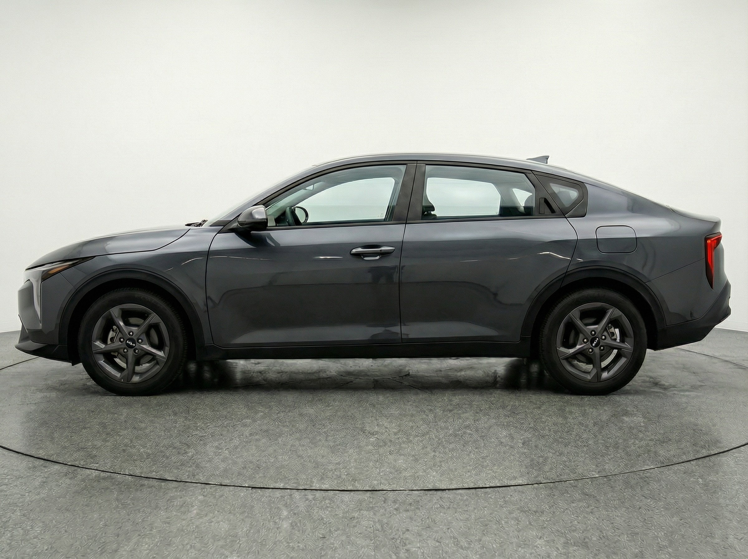 Thumbnail: 2025 Kia K4 - 4