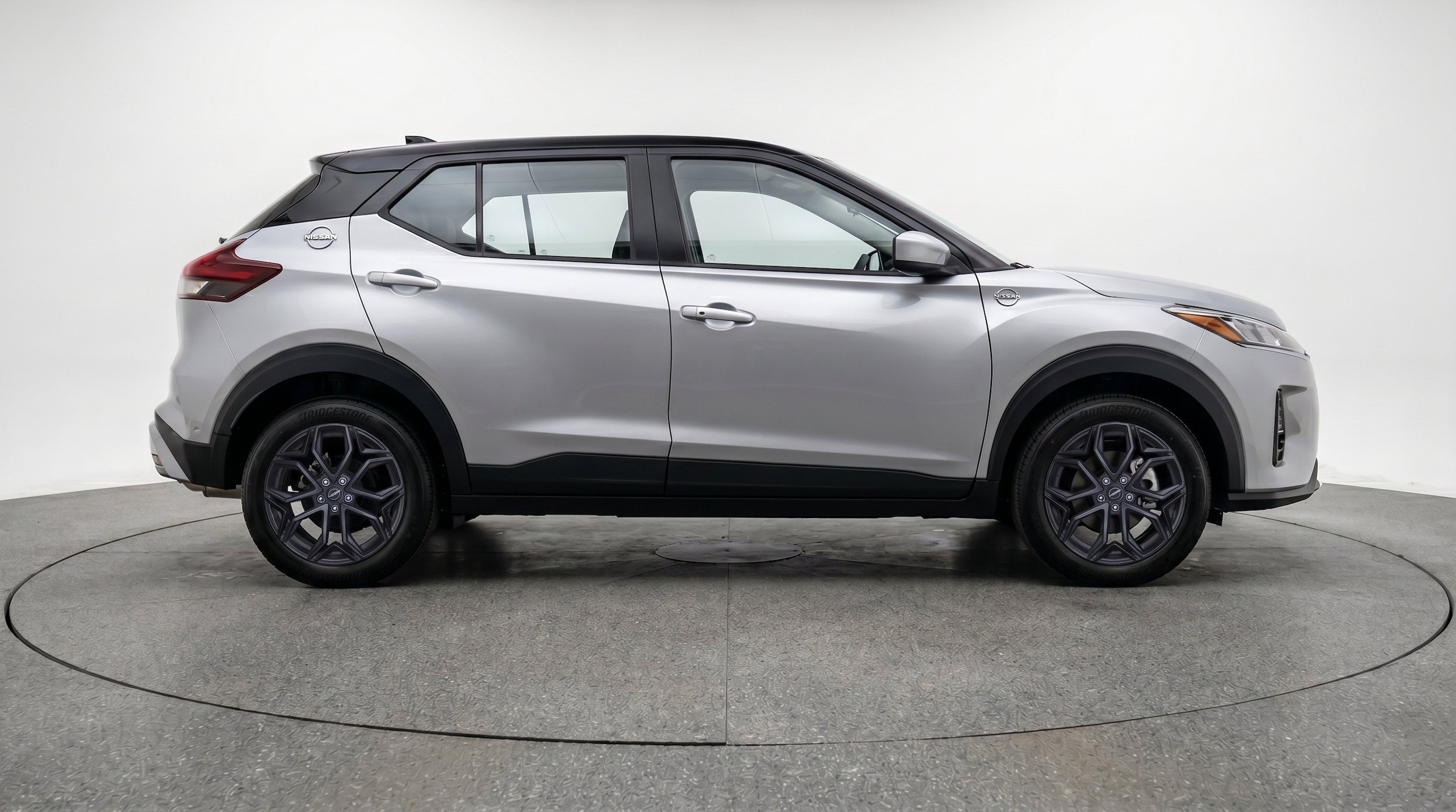 Thumbnail: 2026 Nissan Kicks - 11