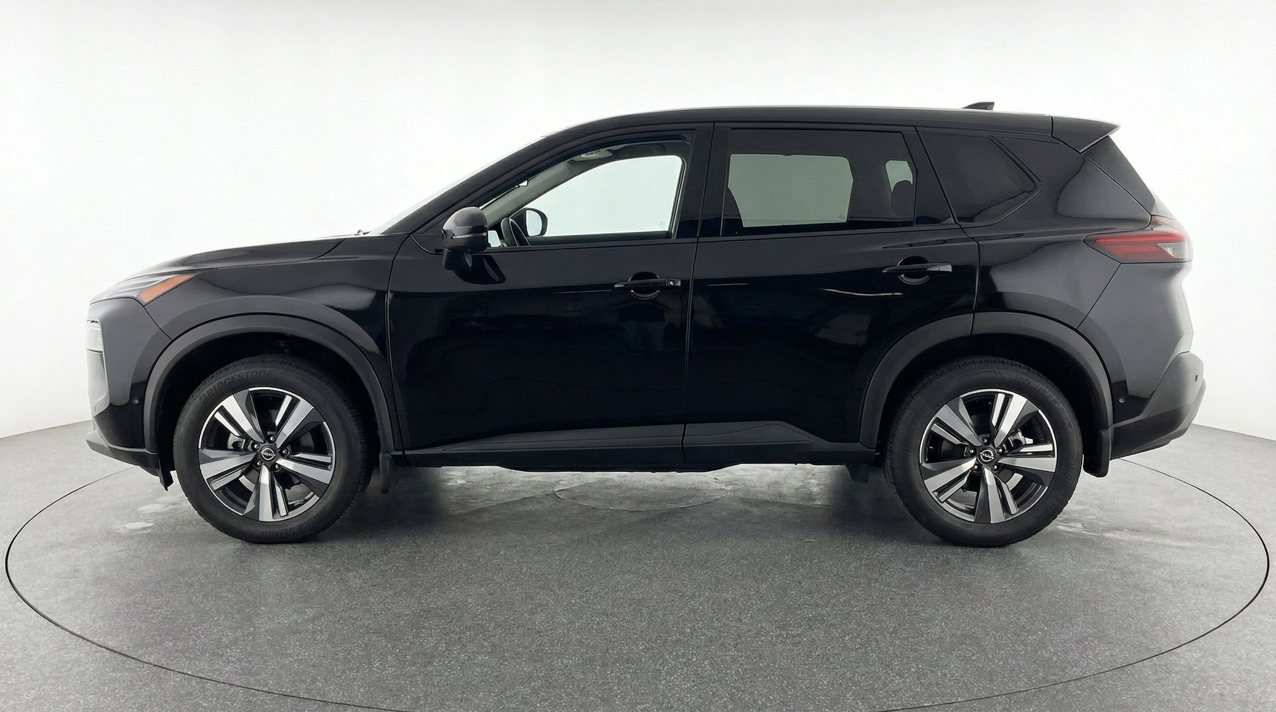 Thumbnail: 2026 Nissan Rogue - 5