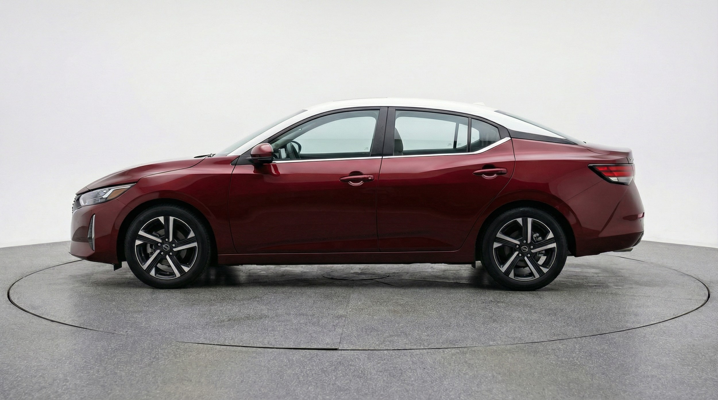 Thumbnail: 2025 Nissan Sentra - 4