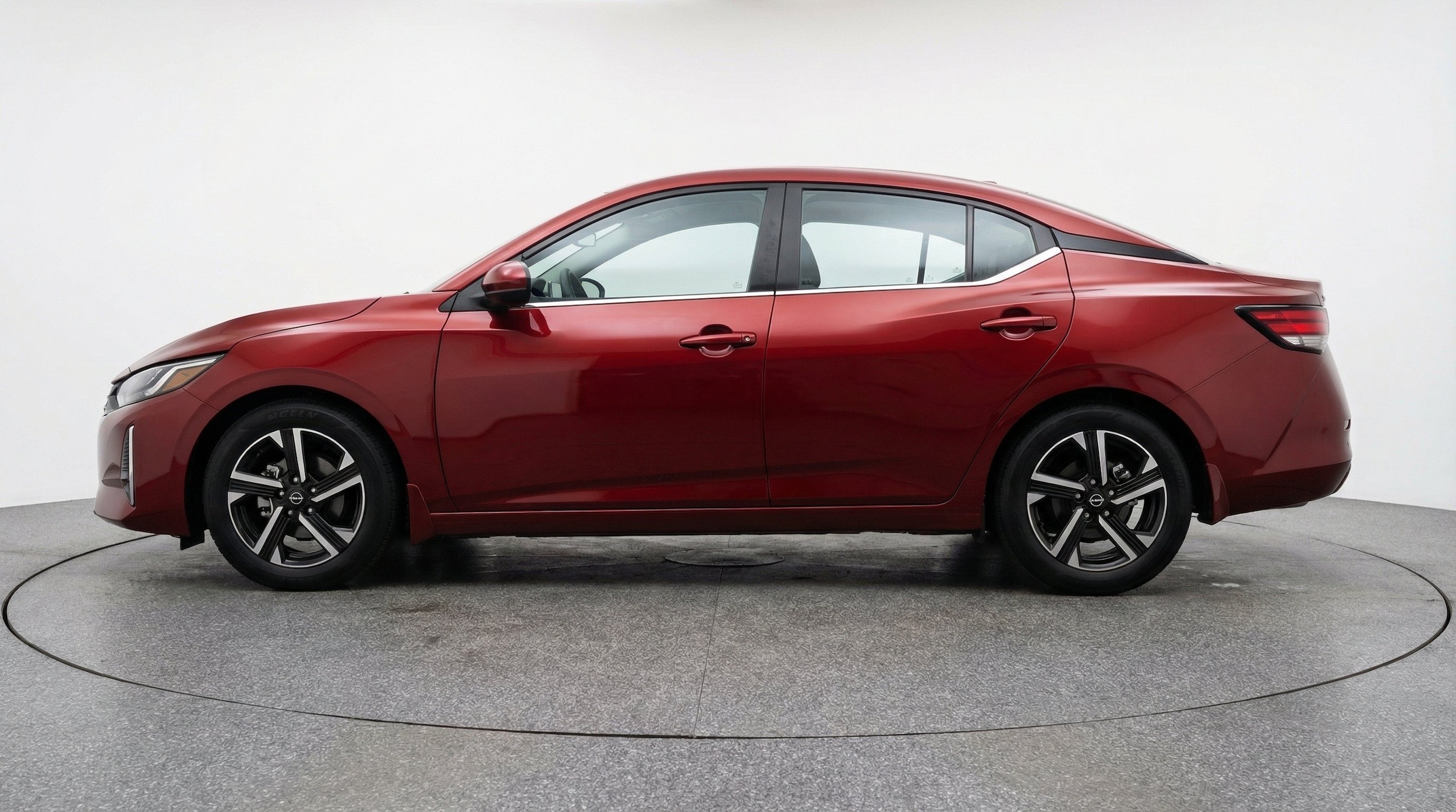 Thumbnail: 2025 Nissan Sentra - 5
