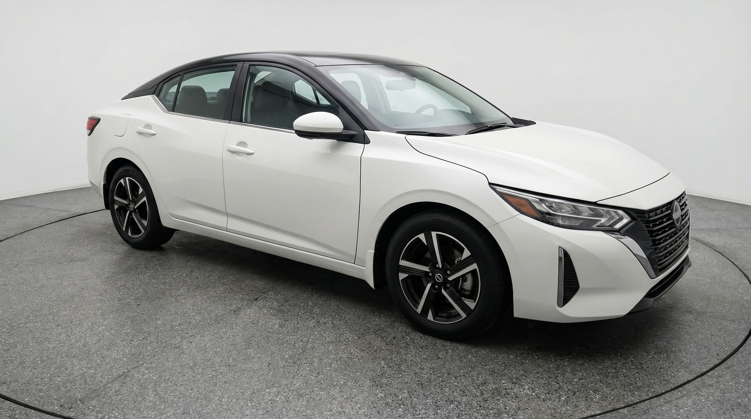 Thumbnail: 2025 Nissan Sentra - 1