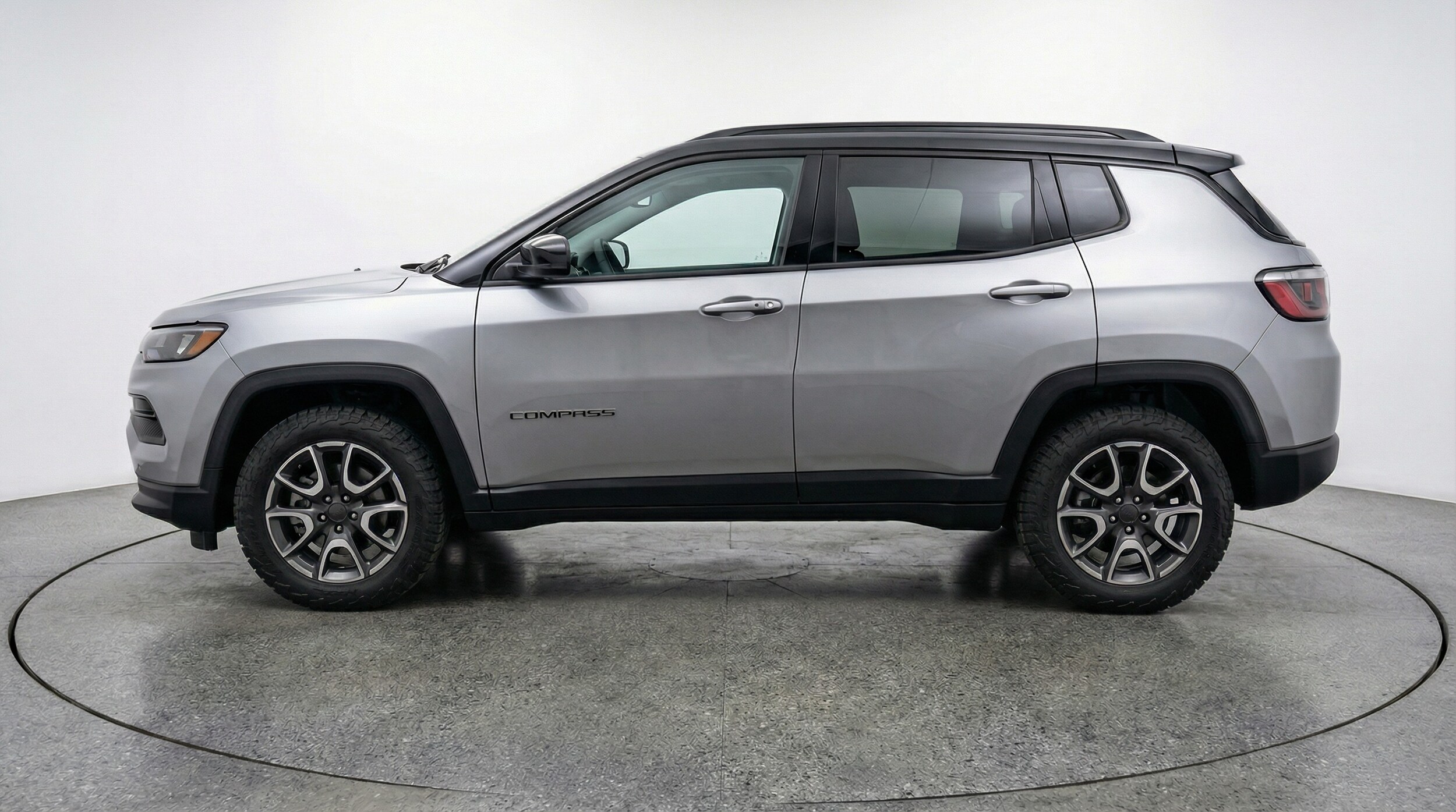 Thumbnail: 2025 Jeep Compass - 4