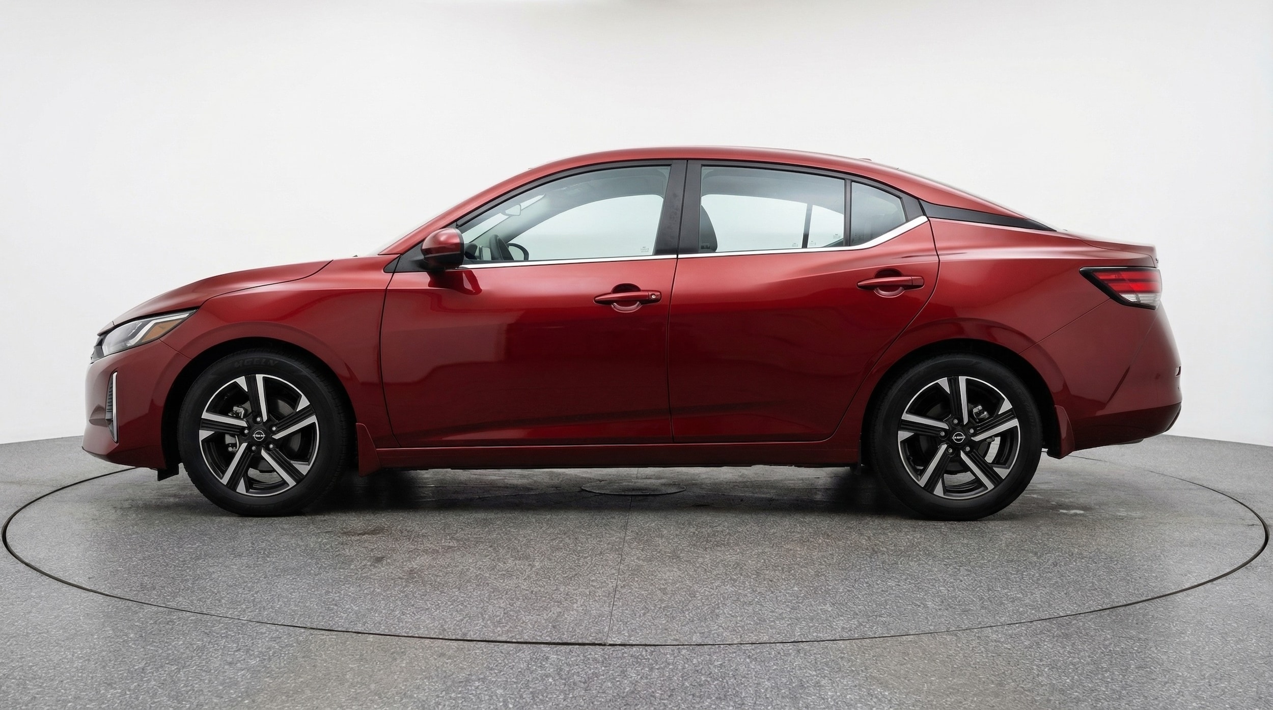 Thumbnail: 2025 Nissan Sentra - 4