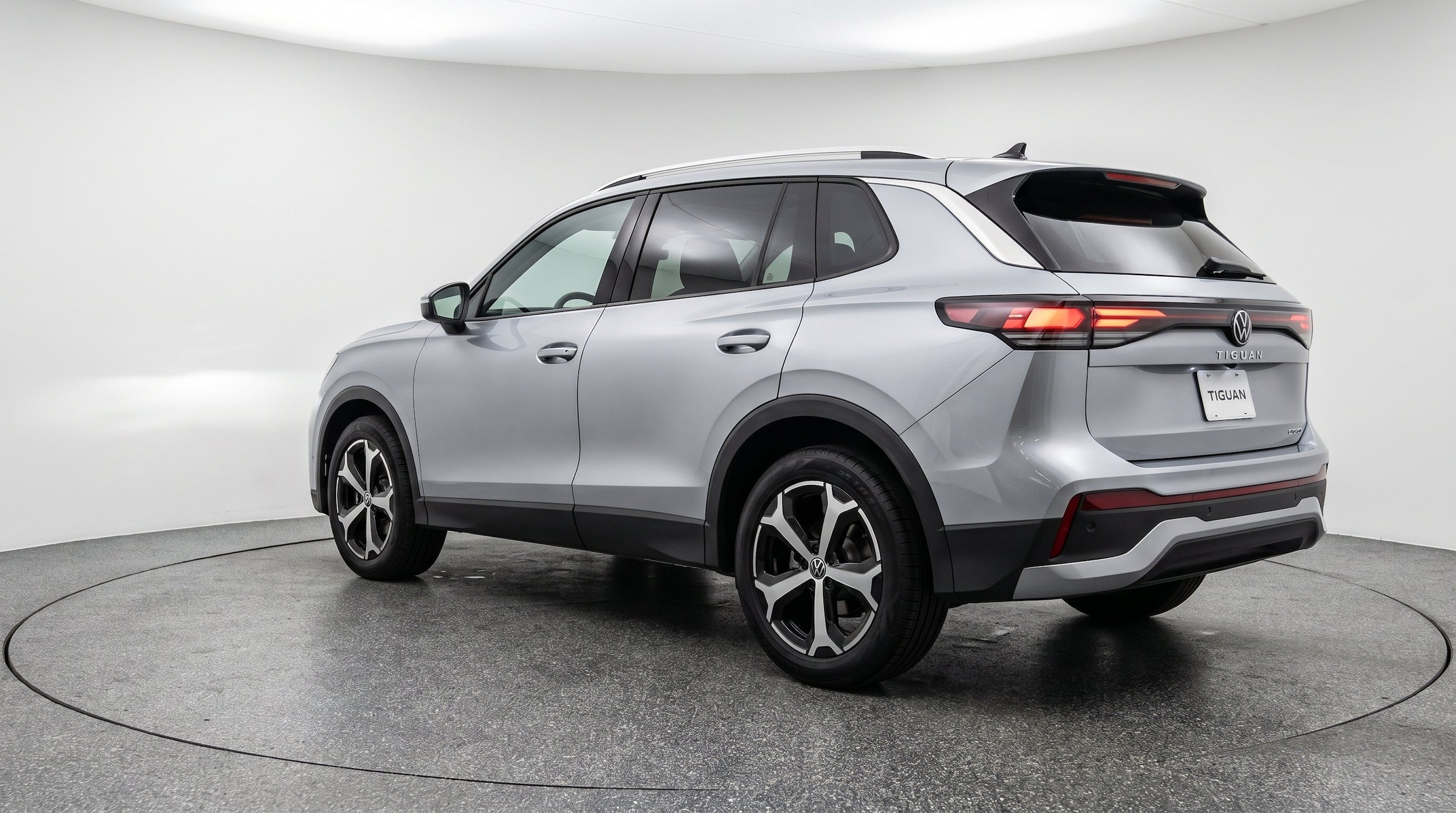 Thumbnail: 2026 Volkswagen Tiguan - 6