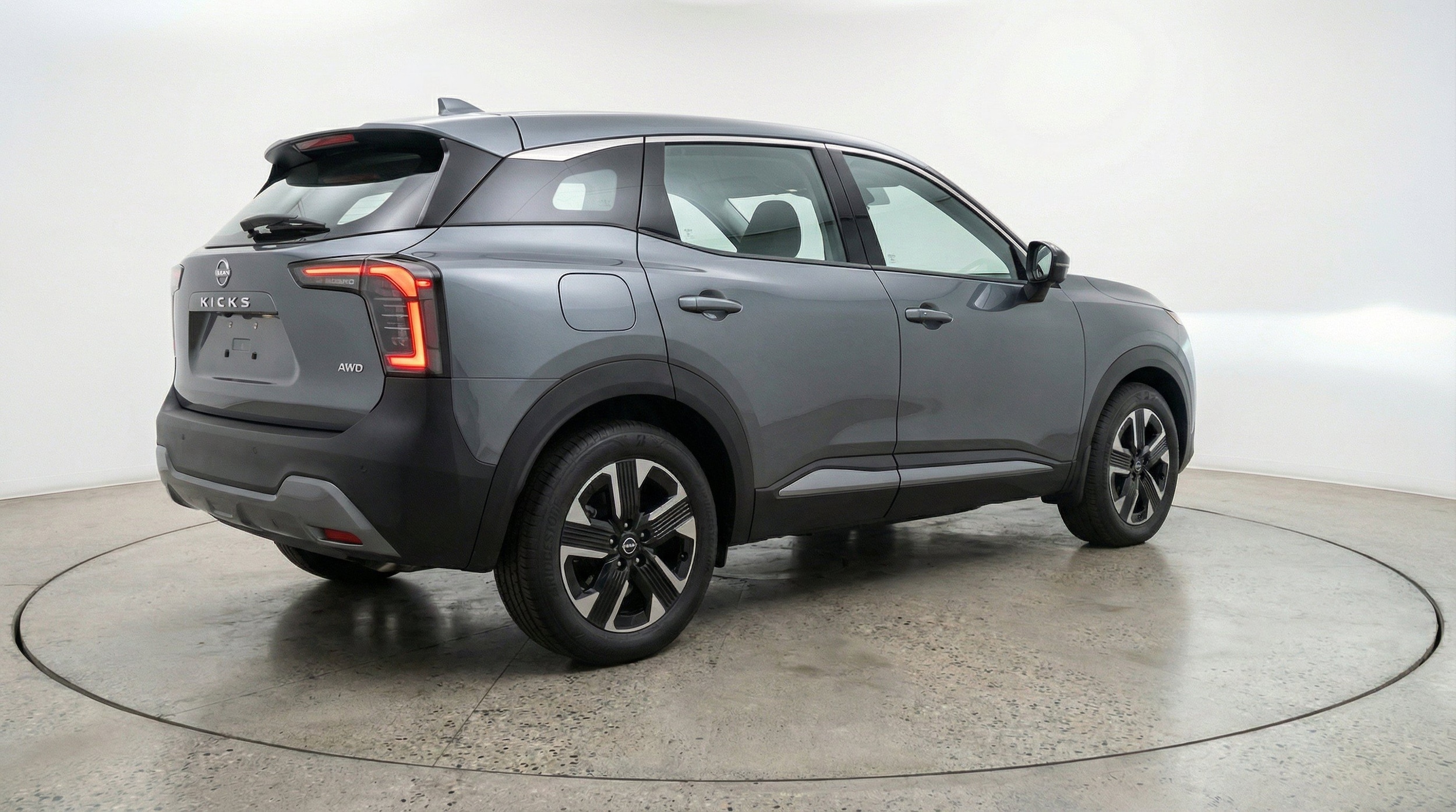 Thumbnail: 2026 Nissan Kicks - 9