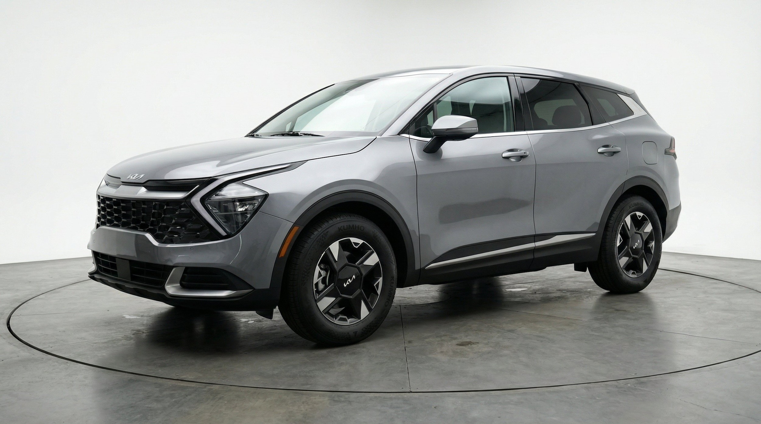 Thumbnail: 2026 Kia Sportage - 3