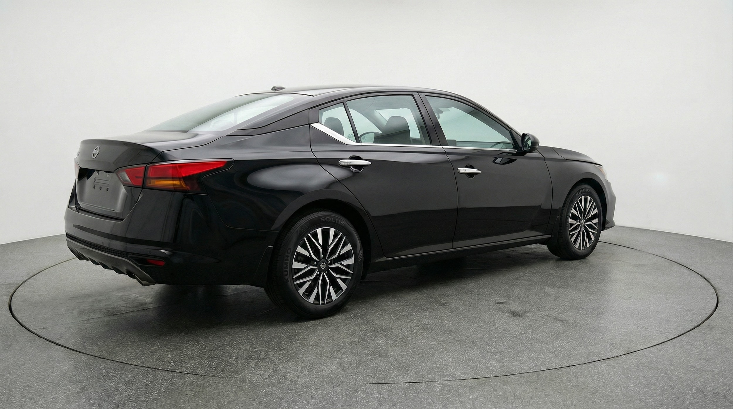 Thumbnail: 2025 Nissan Altima - 7