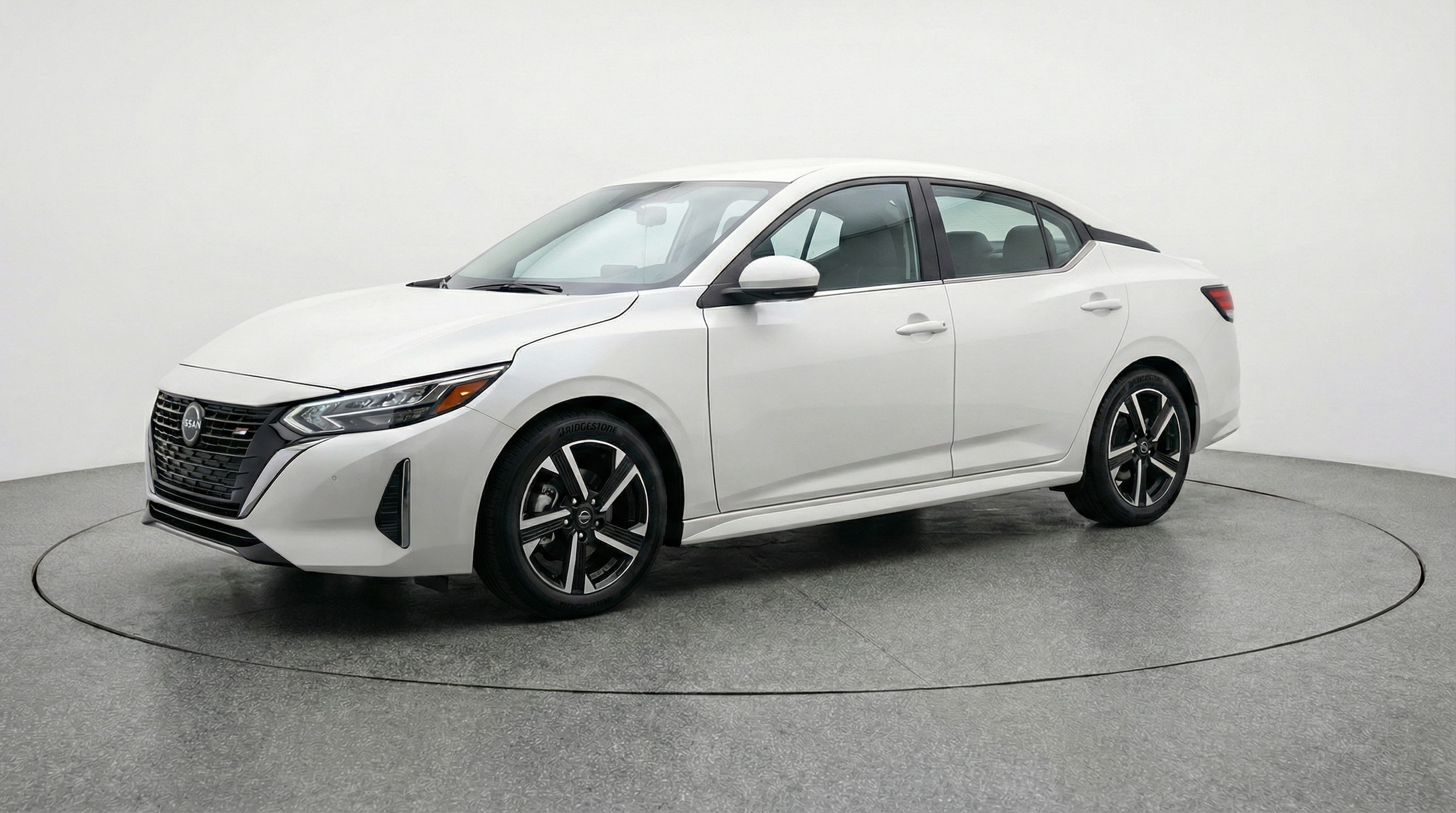 Thumbnail: 2025 Nissan Sentra - 3