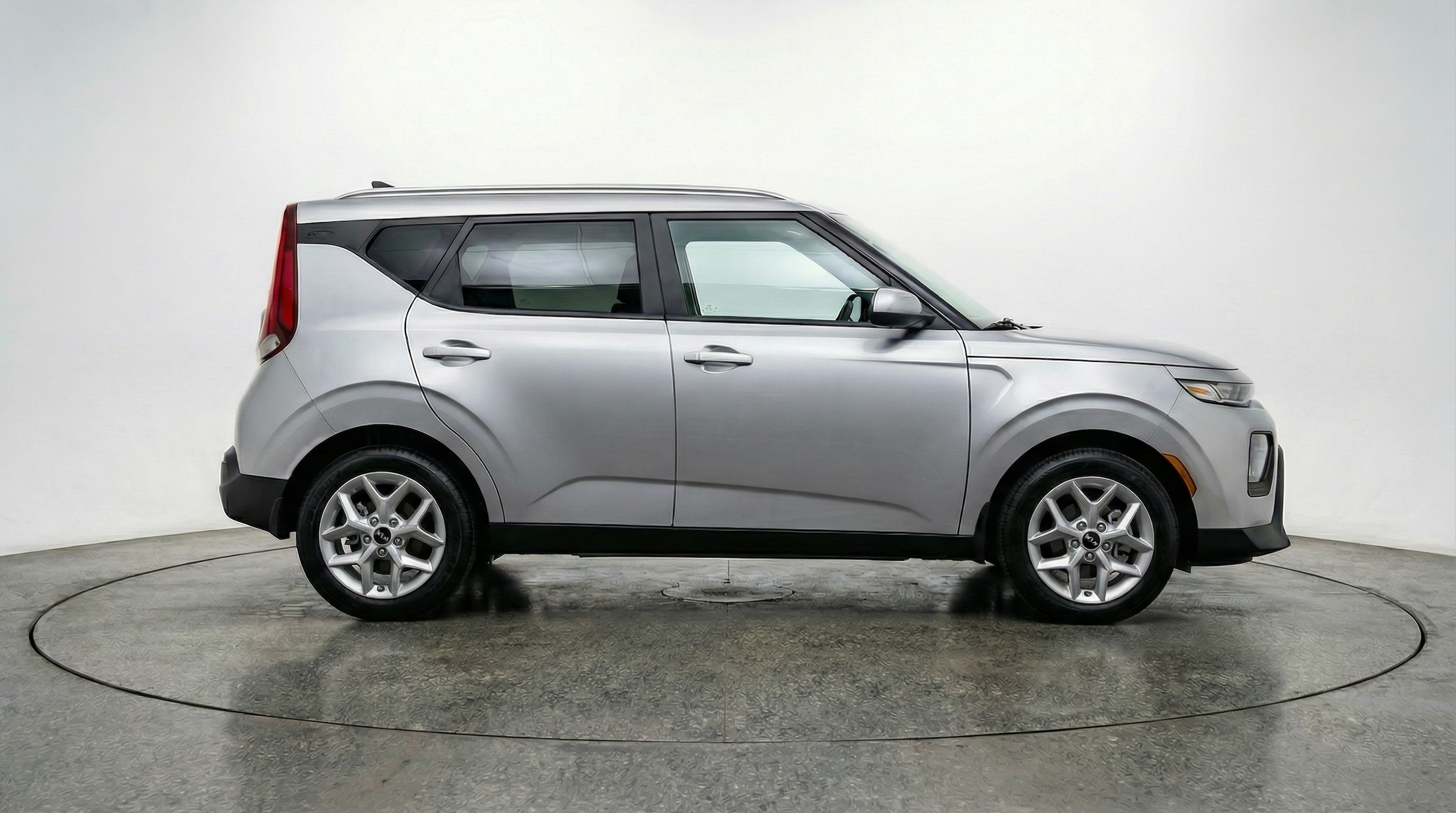 Thumbnail: 2025 Kia Soul - 8