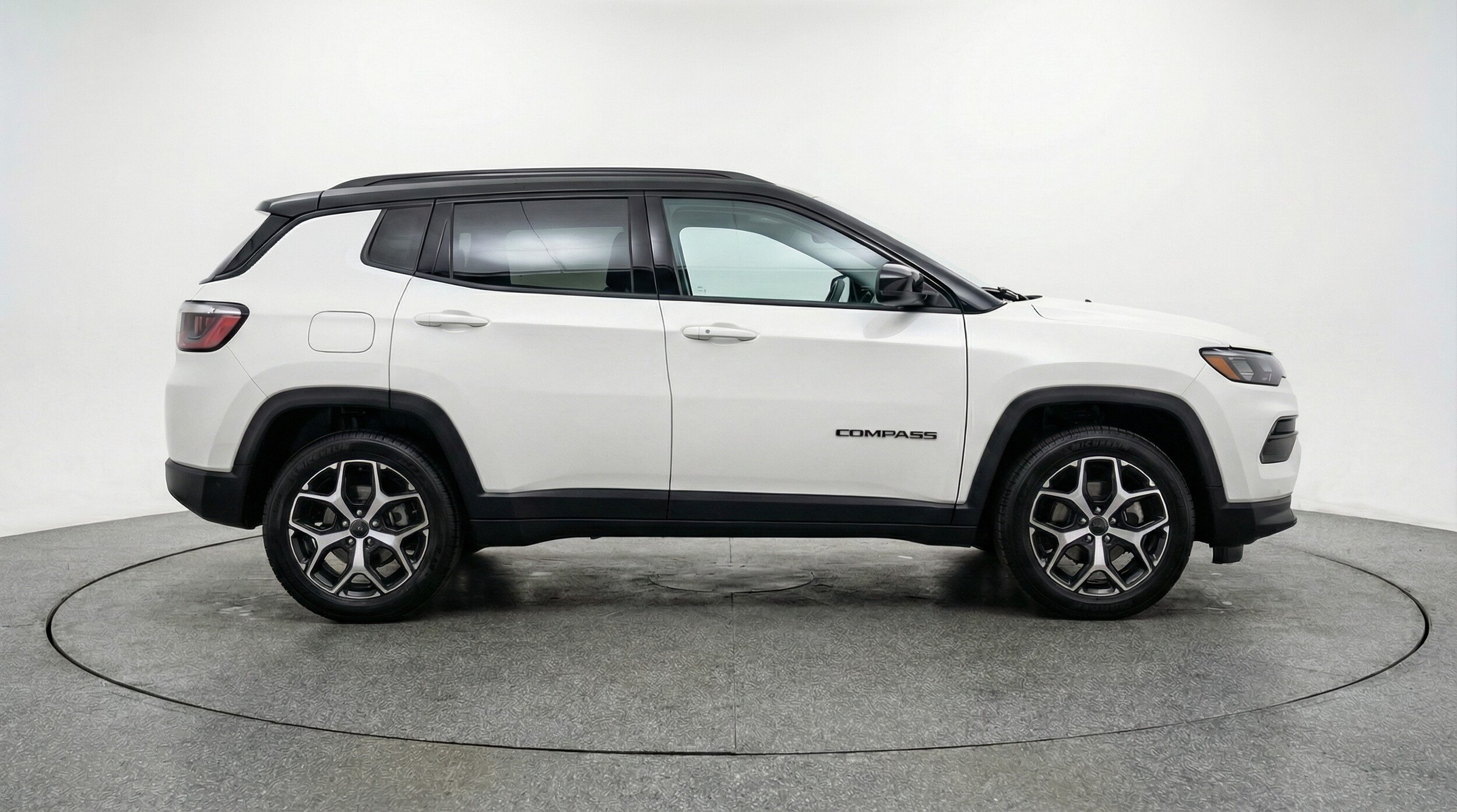 Thumbnail: 2025 Jeep Compass - 8