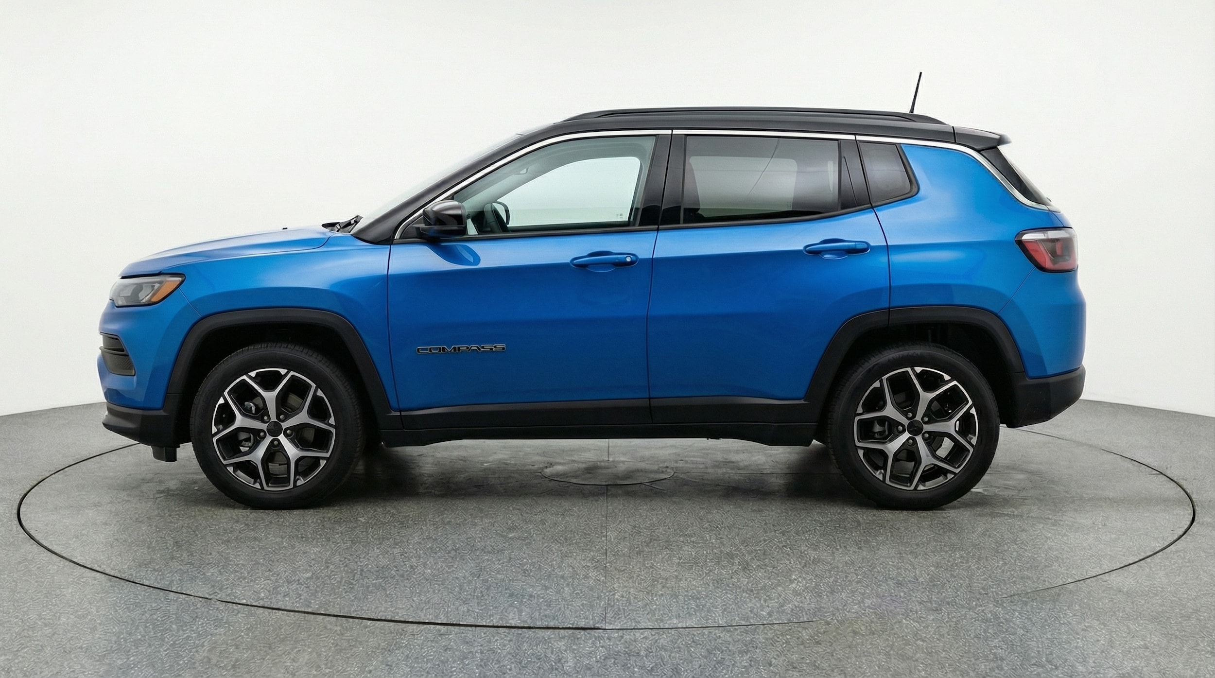 Thumbnail: 2025 Jeep Compass - 4