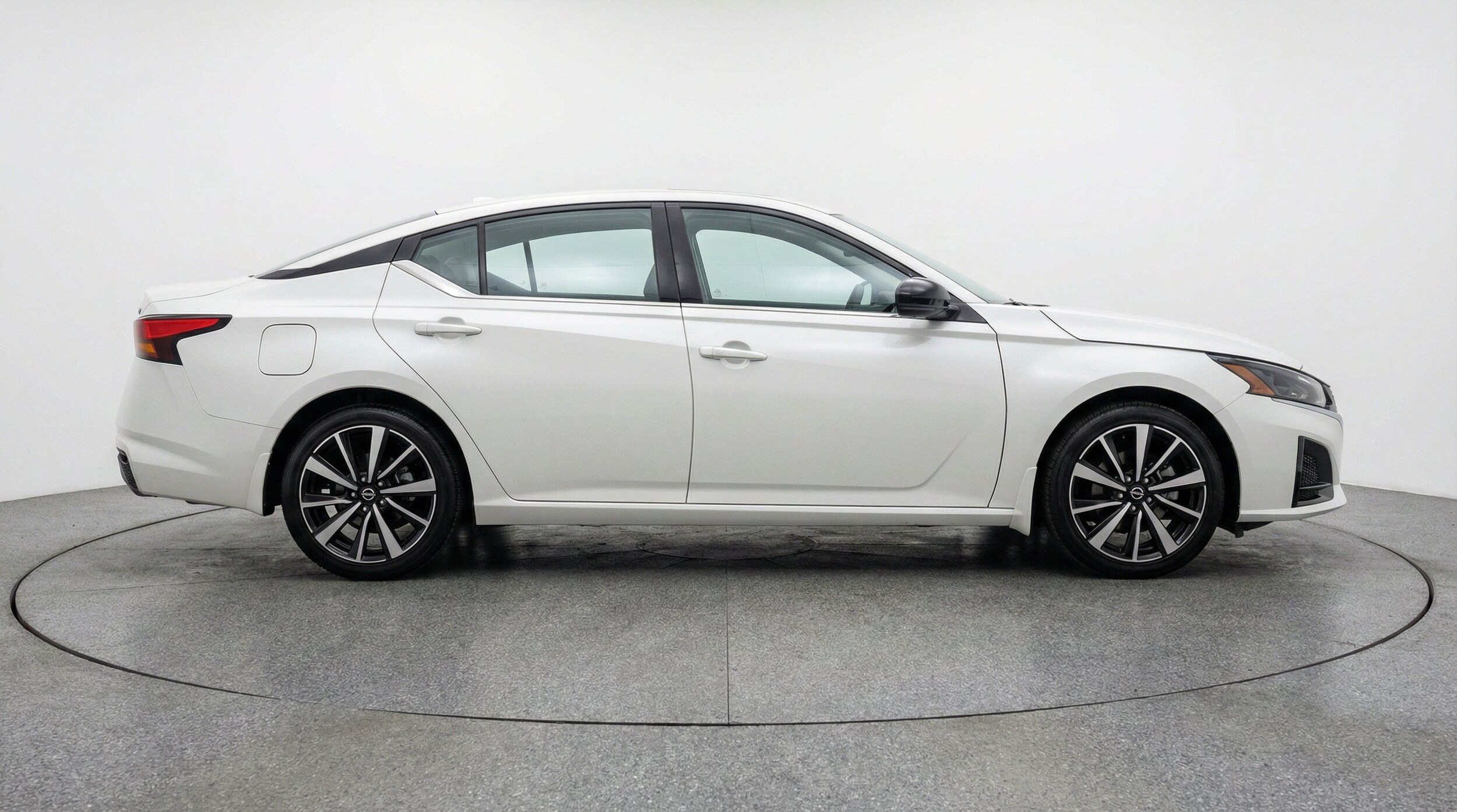Thumbnail: 2025 Nissan Altima - 11