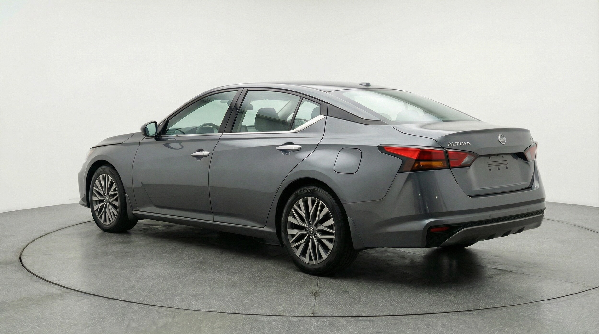 Thumbnail: 2025 Nissan Altima - 5