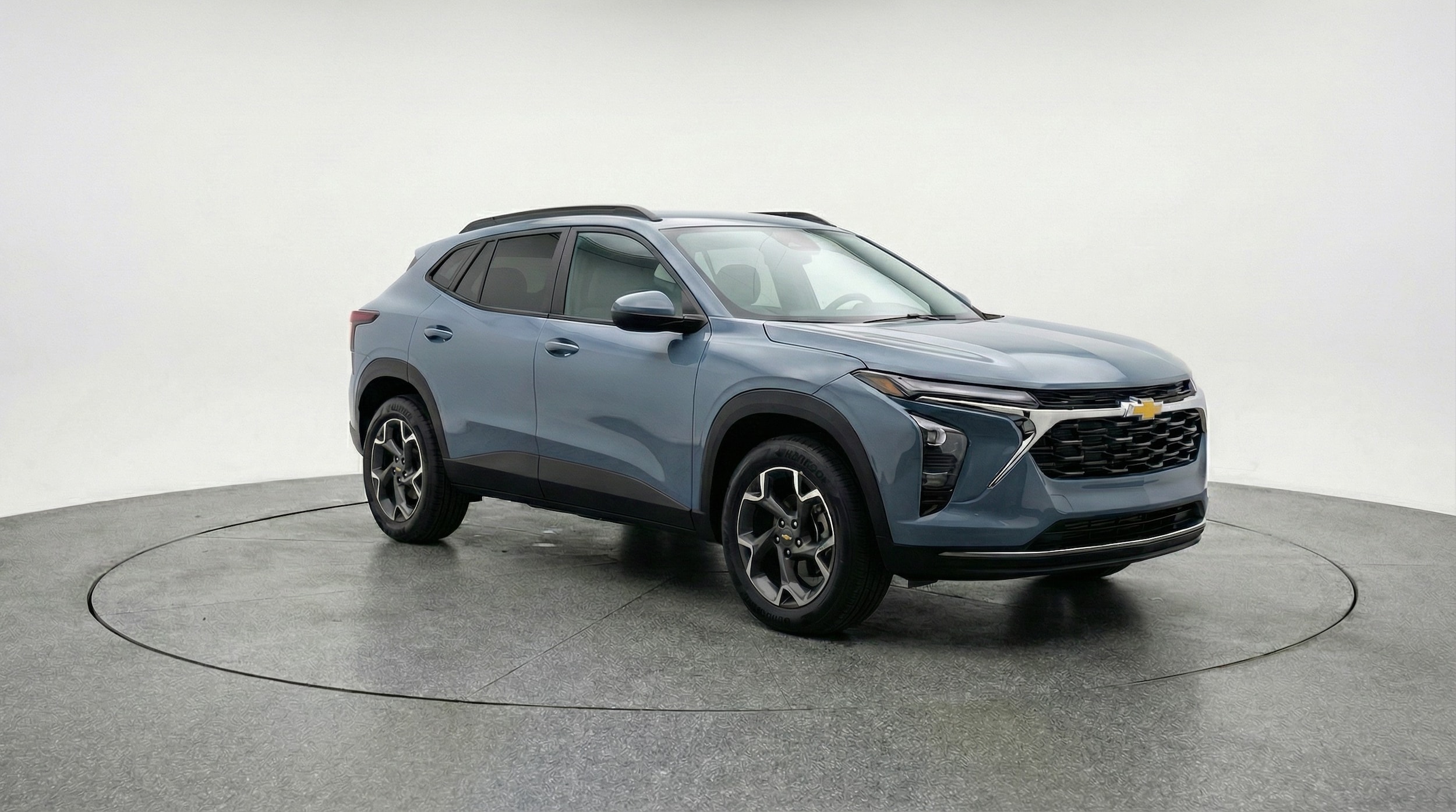 Thumbnail: 2025 Chevrolet Trax - 1