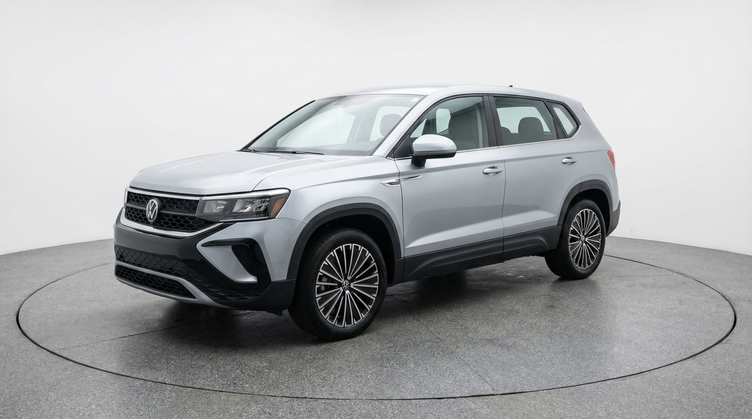 Thumbnail: 2025 Volkswagen Taos - 3