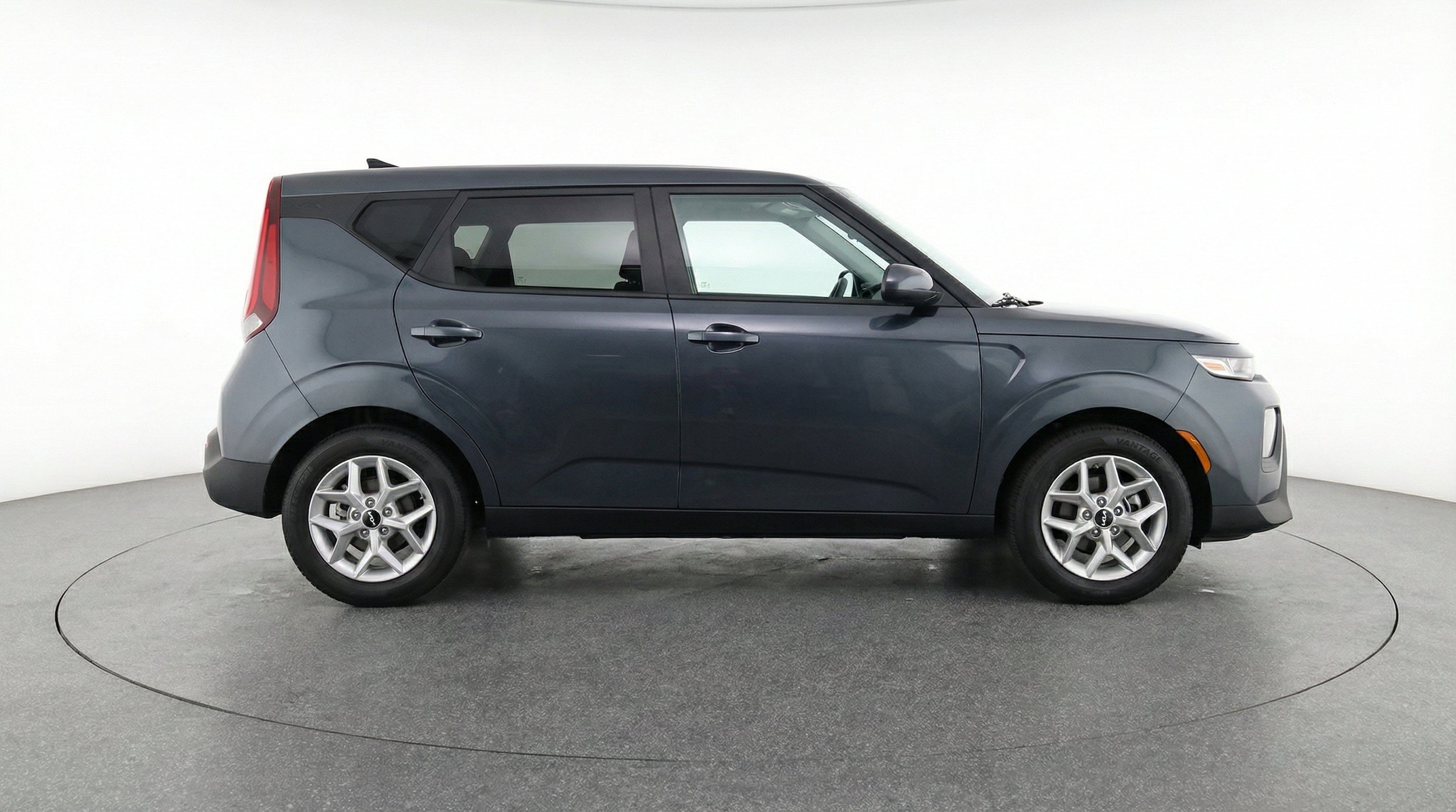 Thumbnail: 2025 Kia Soul - 11