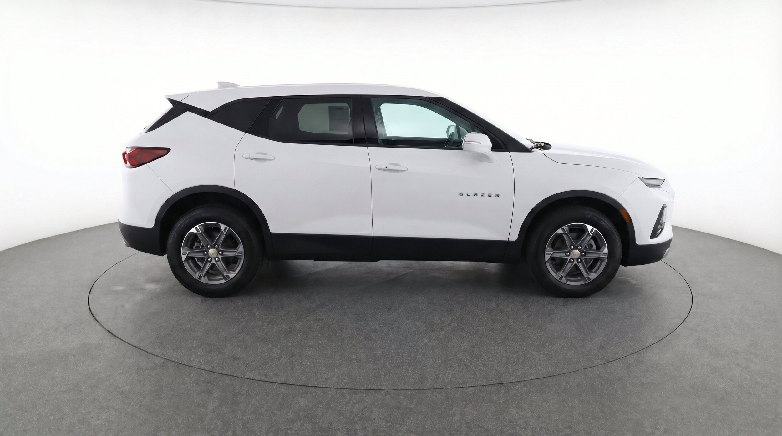 Thumbnail: 2025 Chevrolet Blazer - 10