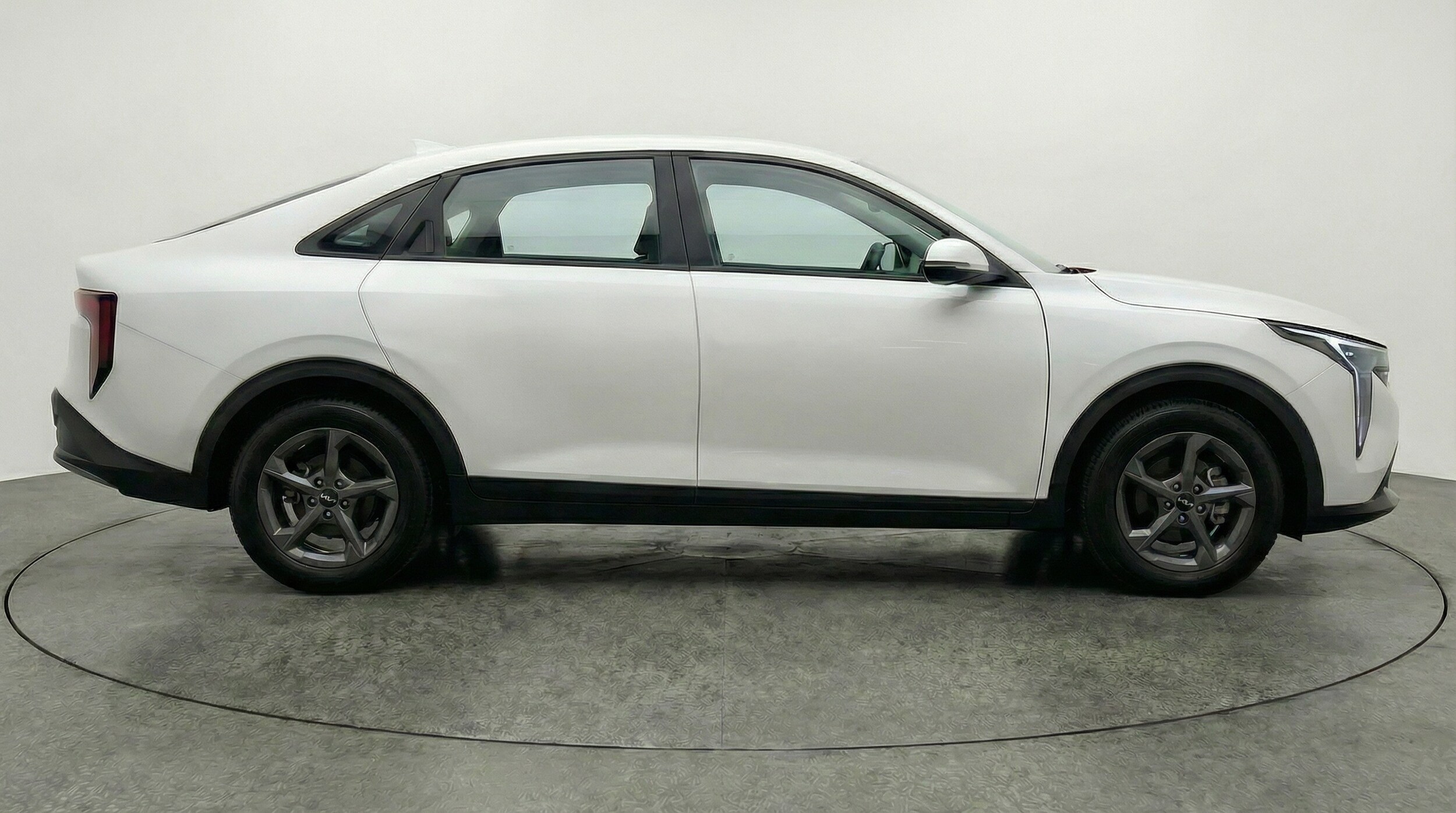 Thumbnail: 2025 Kia K4 - 8