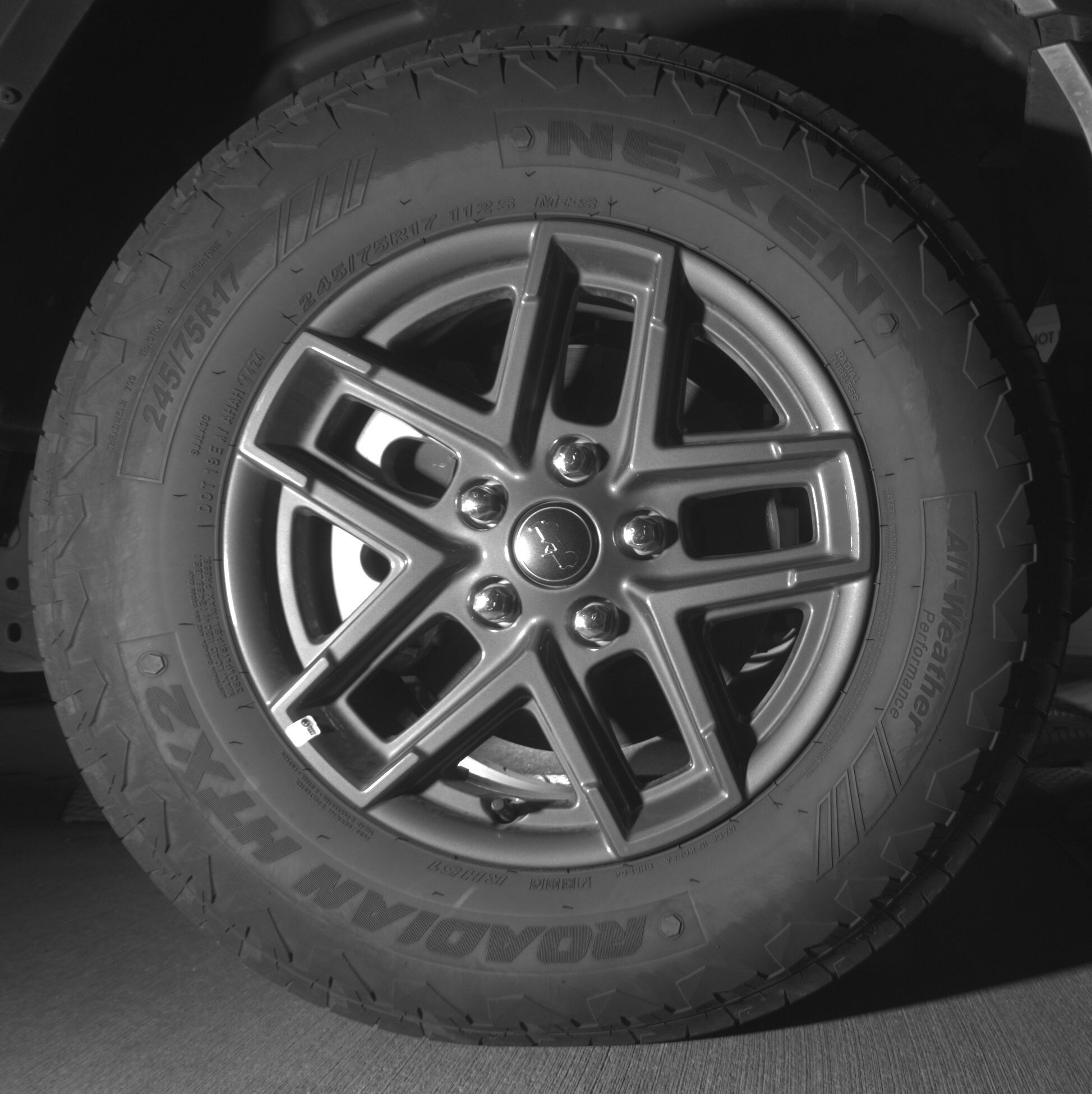 Thumbnail: 2025 Jeep Wrangler - 10