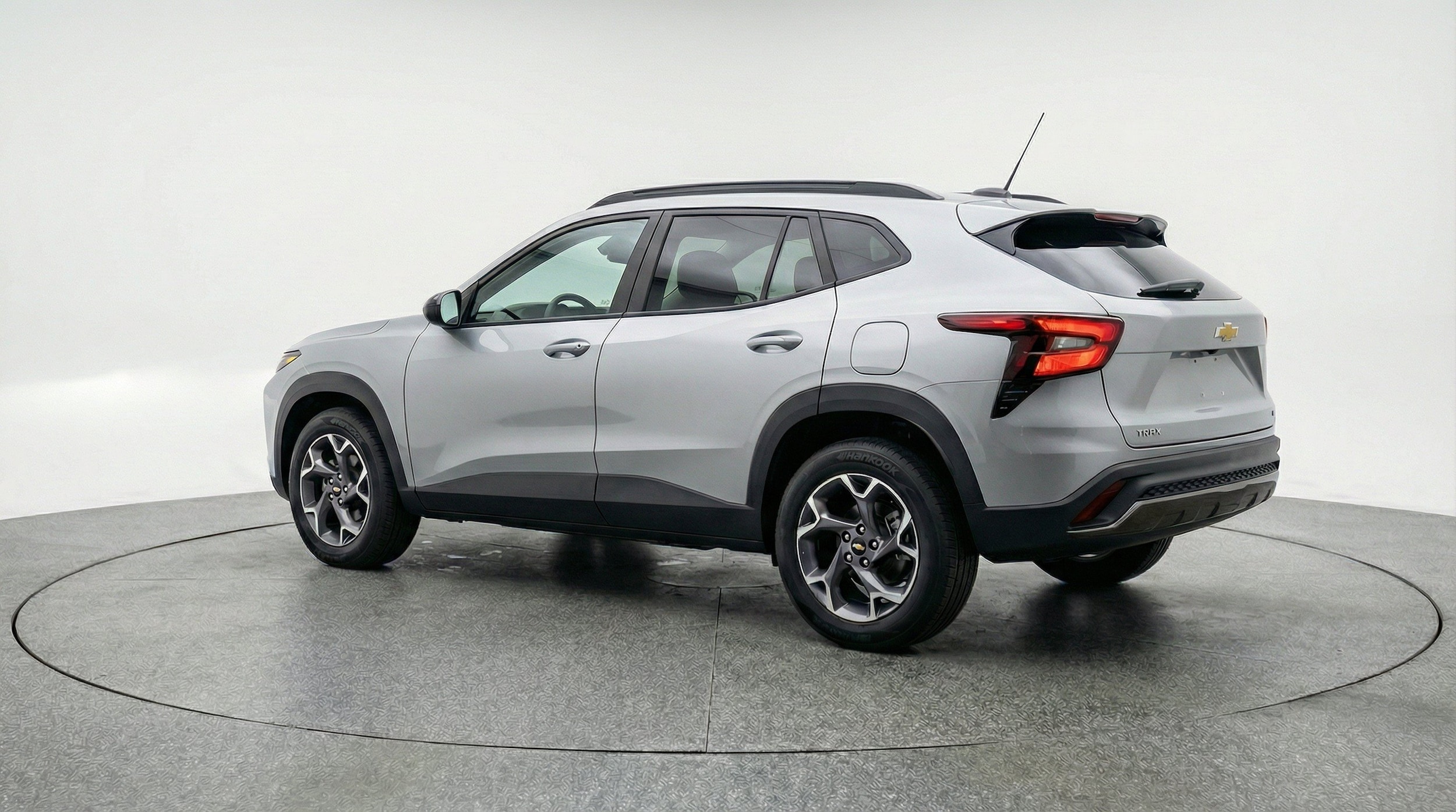 Thumbnail: 2025 Chevrolet Trax - 6
