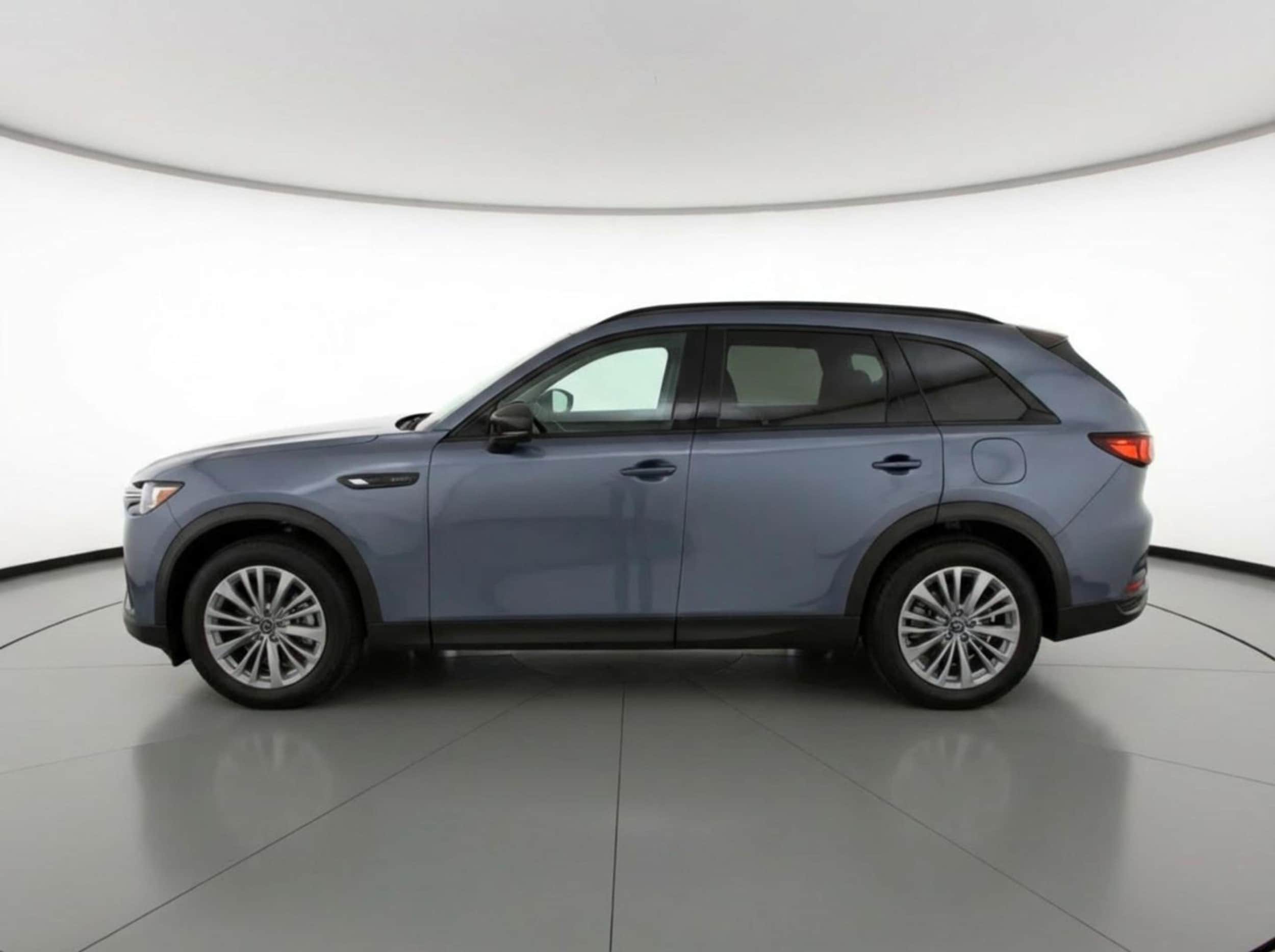 Thumbnail: 2025 Mazda CX-70 - 4