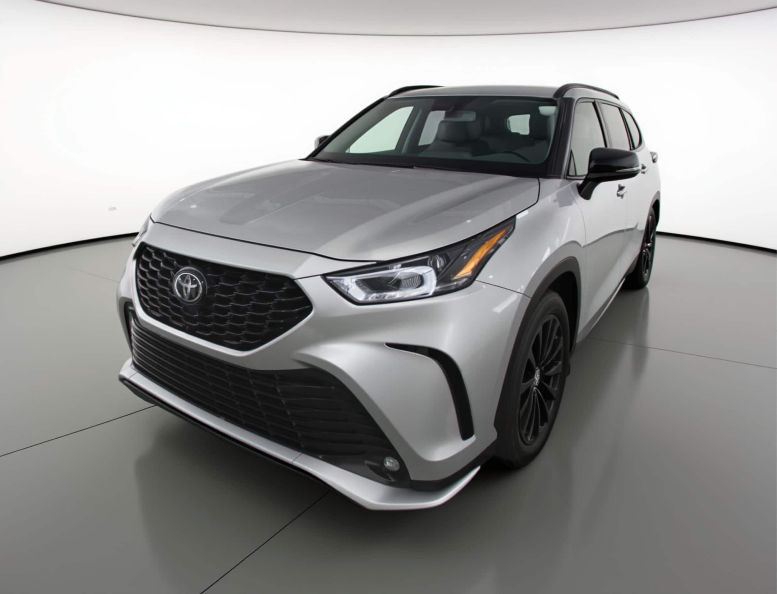 Thumbnail: 2025 Toyota Highlander - 3