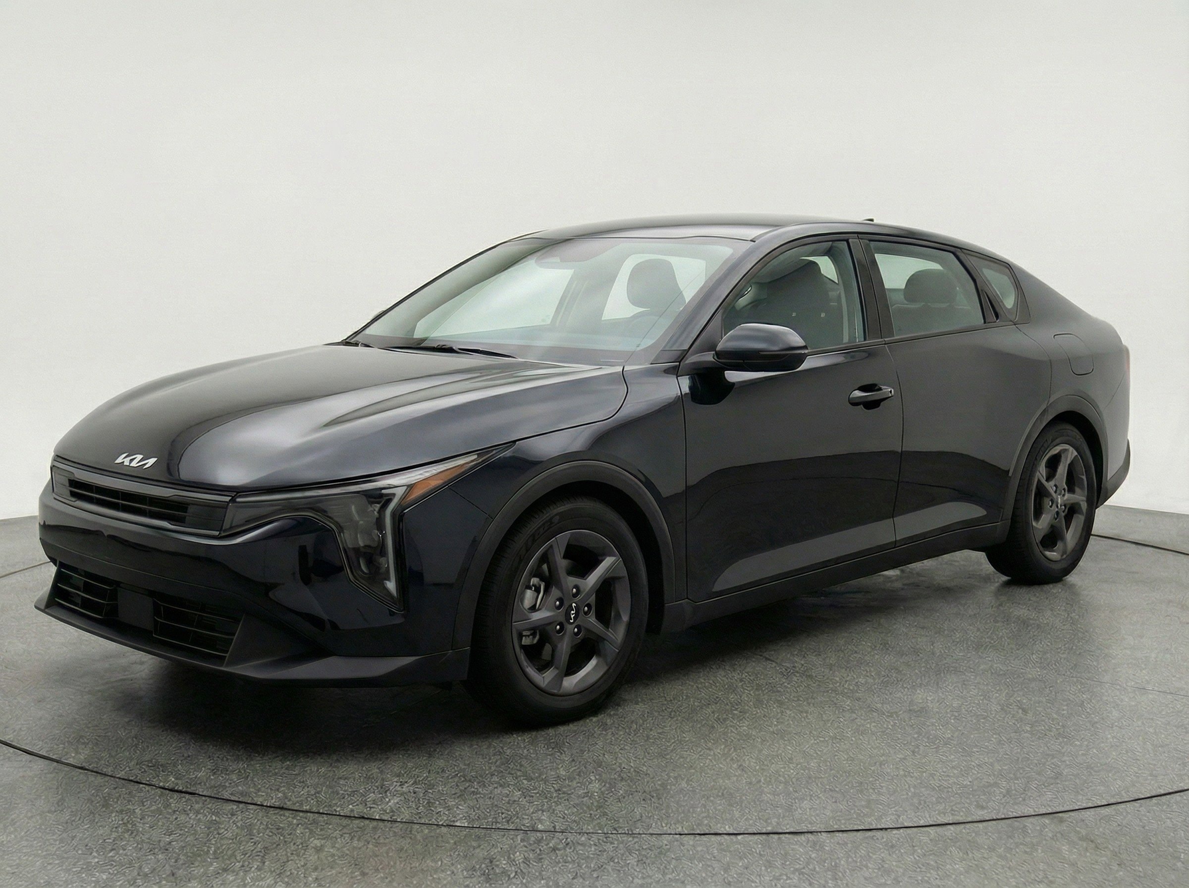 Thumbnail: 2025 Kia K4 - 3
