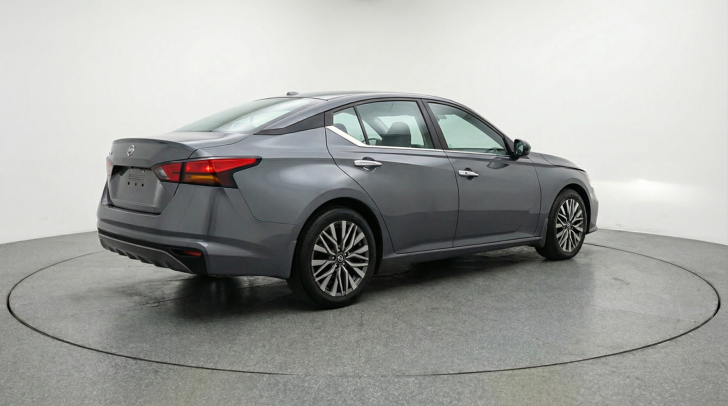 Thumbnail: 2025 Nissan Altima - 7