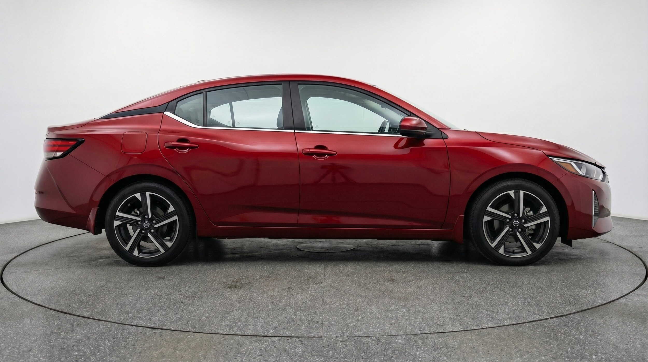 Thumbnail: 2025 Nissan Sentra - 11