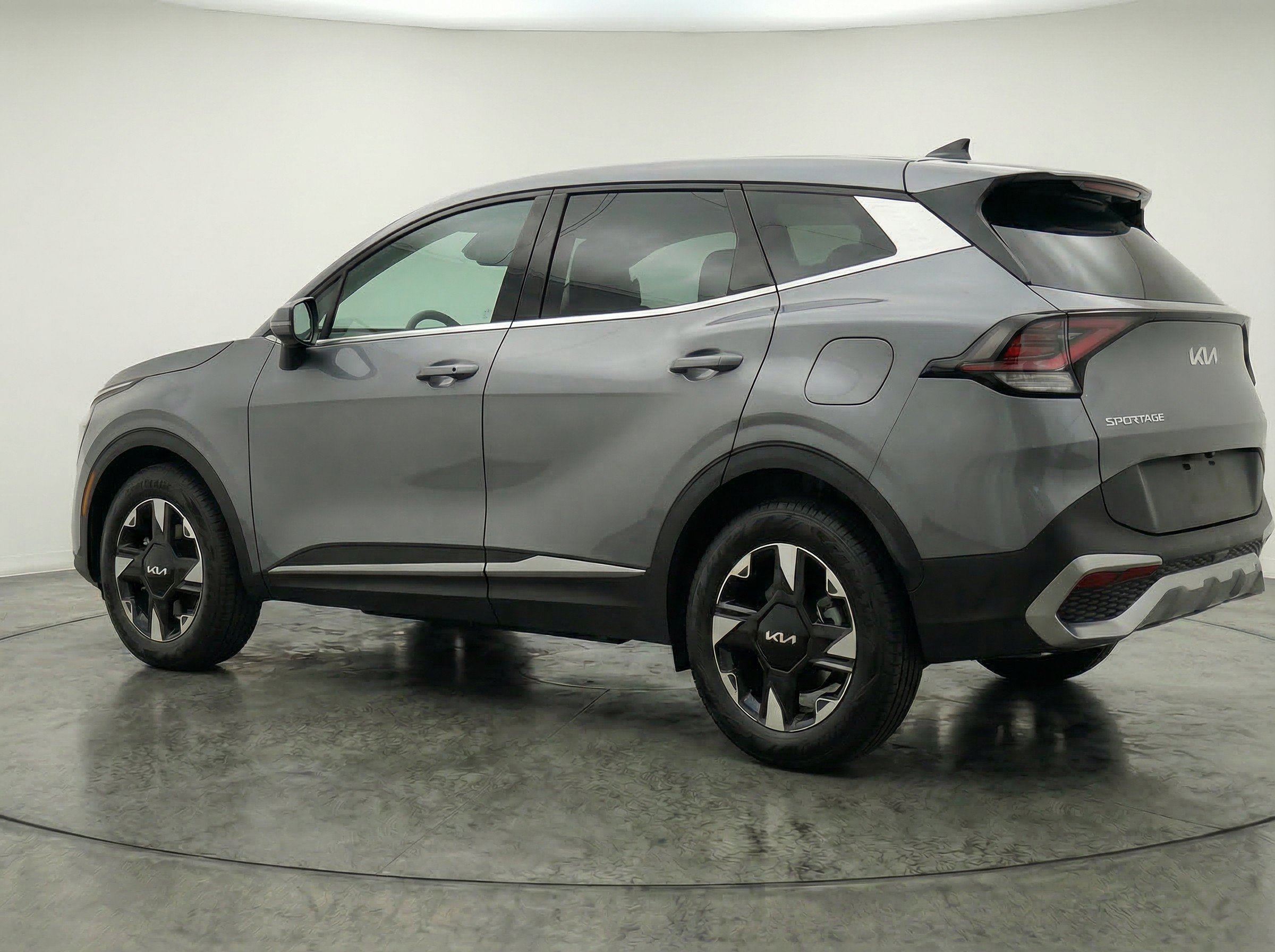 Thumbnail: 2026 Kia Sportage - 6
