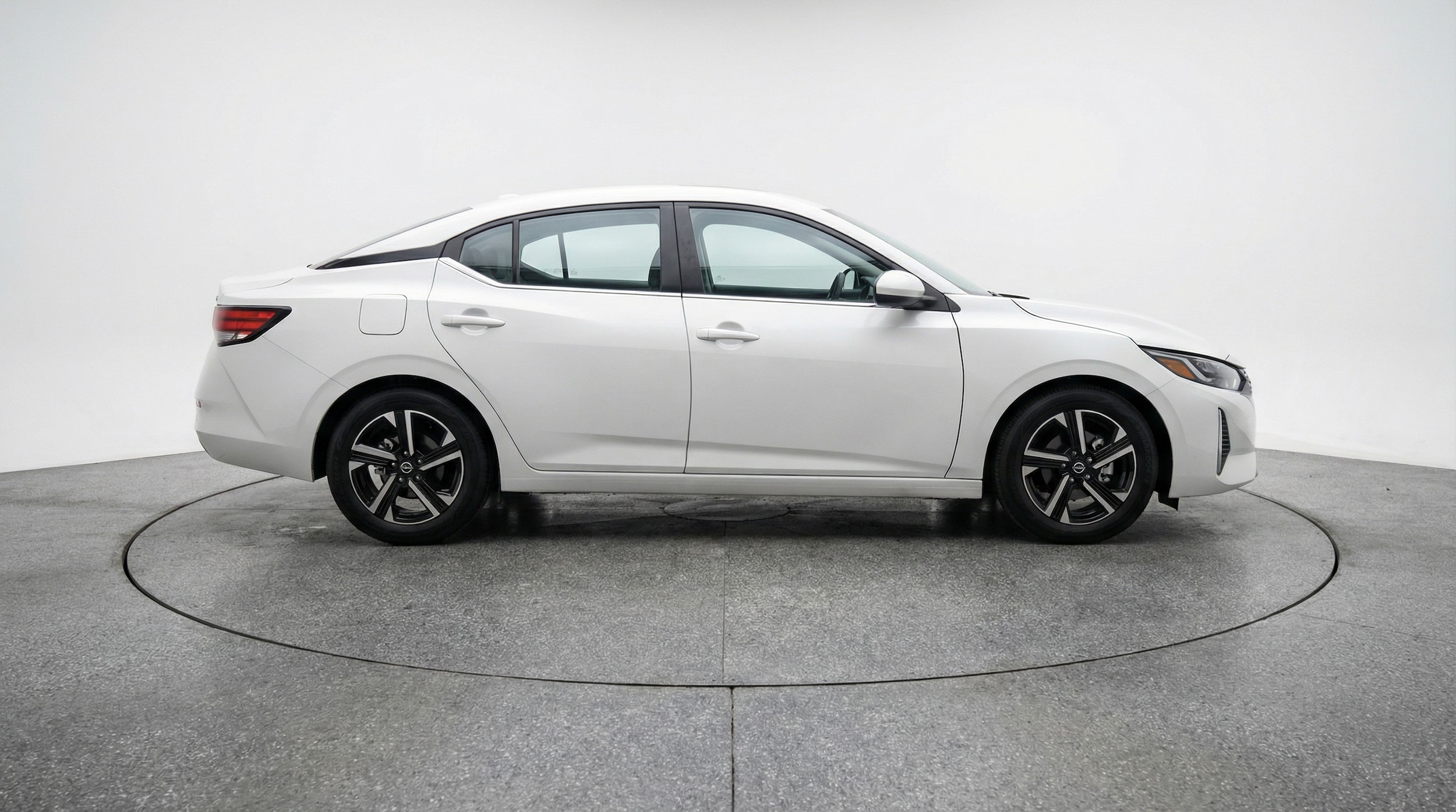 Thumbnail: 2025 Nissan Sentra - 8