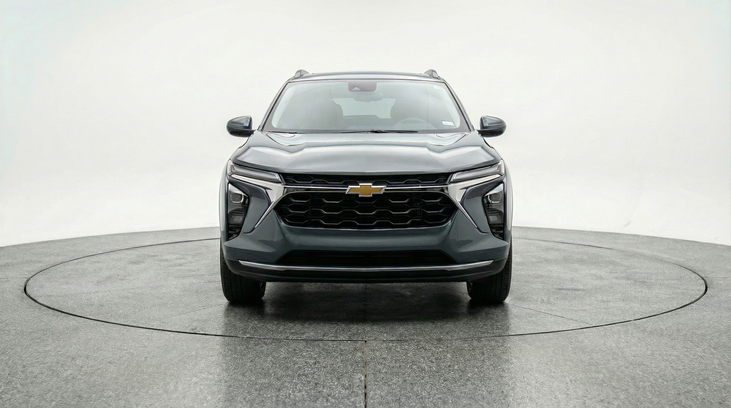 Thumbnail: 2025 Chevrolet Trax - 2
