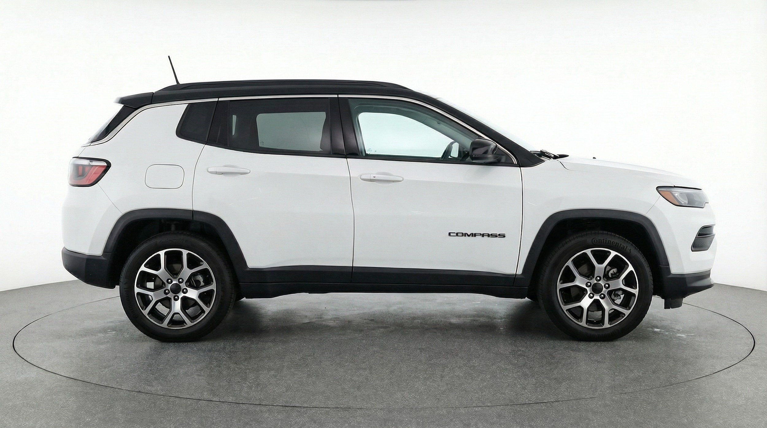 Thumbnail: 2025 Jeep Compass - 8