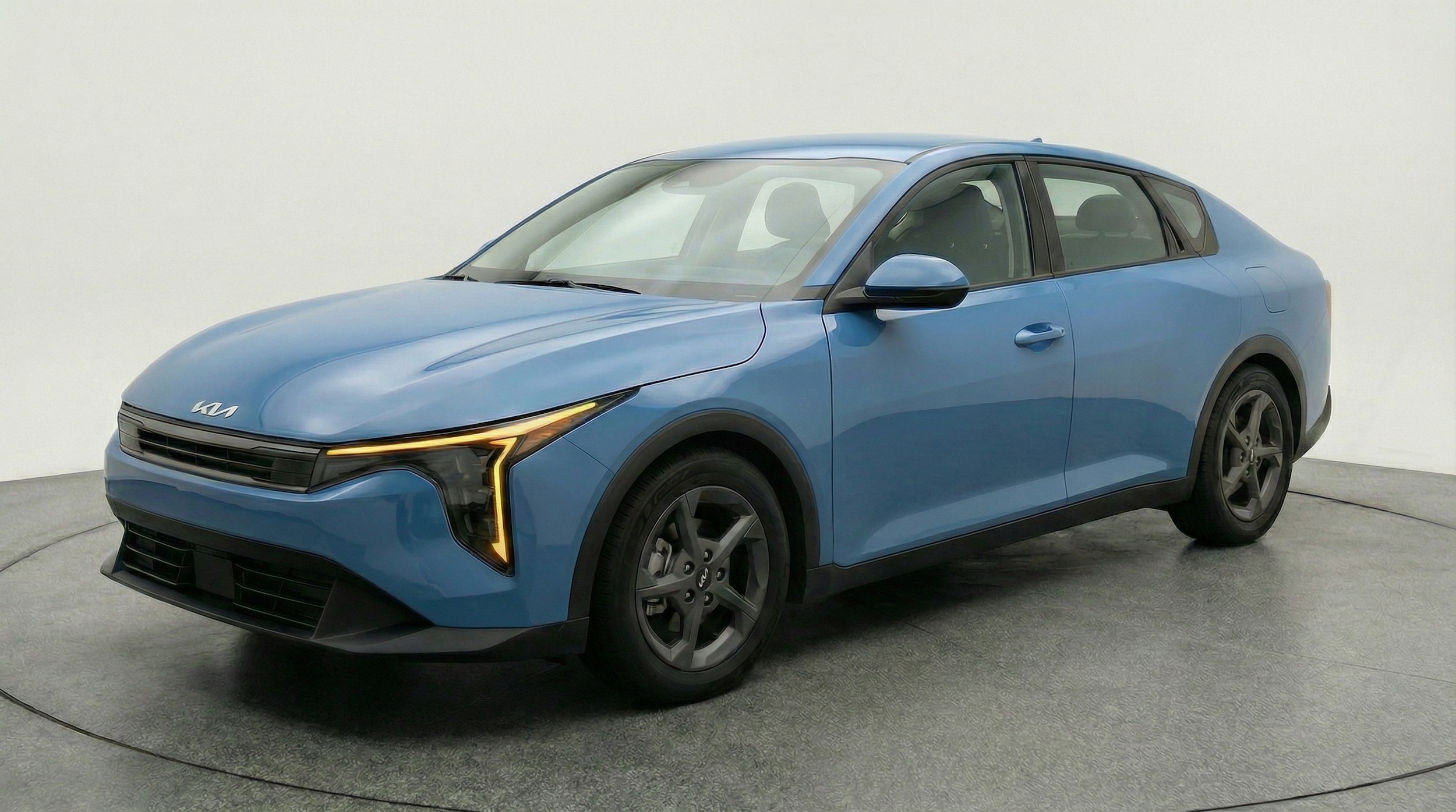 Thumbnail: 2025 Kia K4 - 3