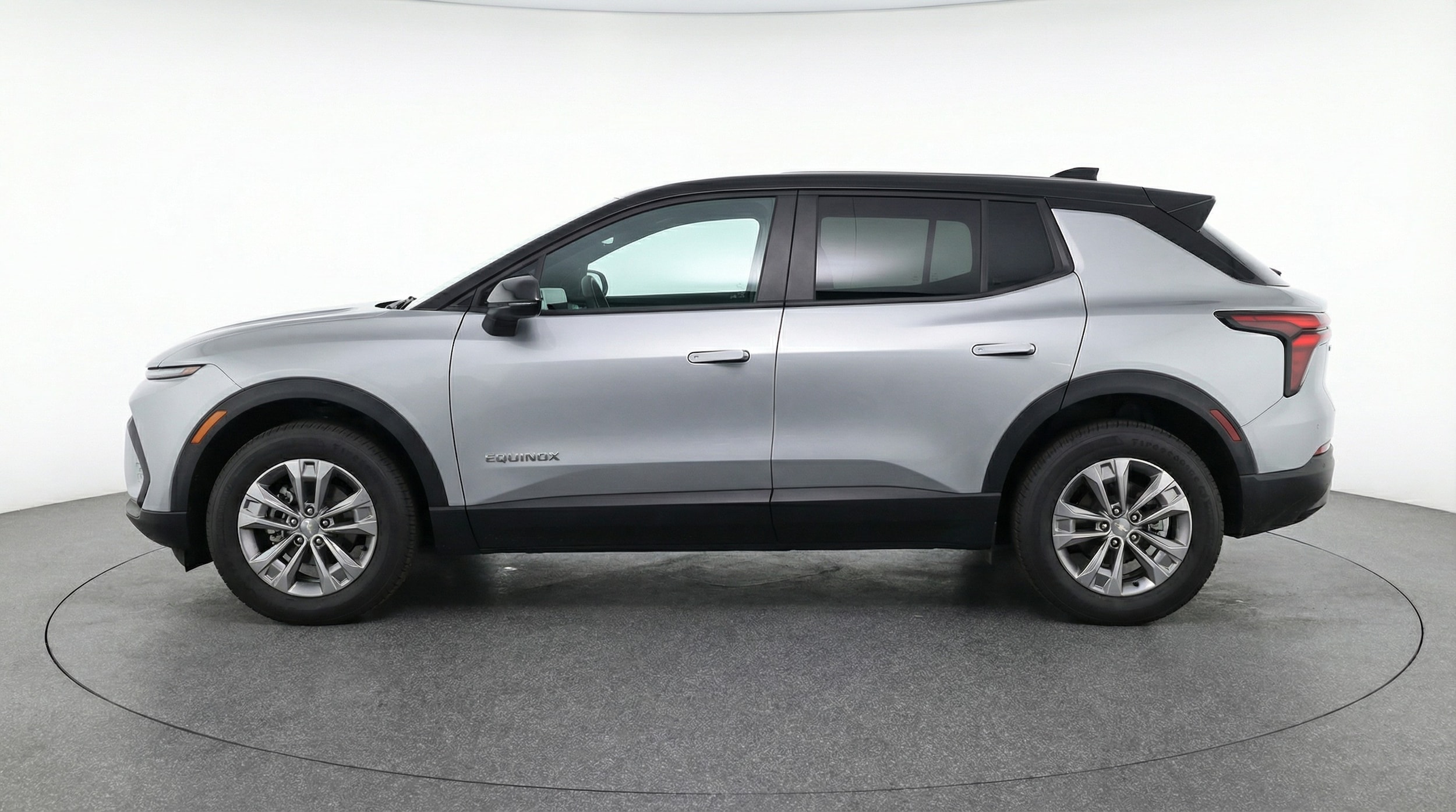 Thumbnail: 2025 Chevrolet Equinox - 4