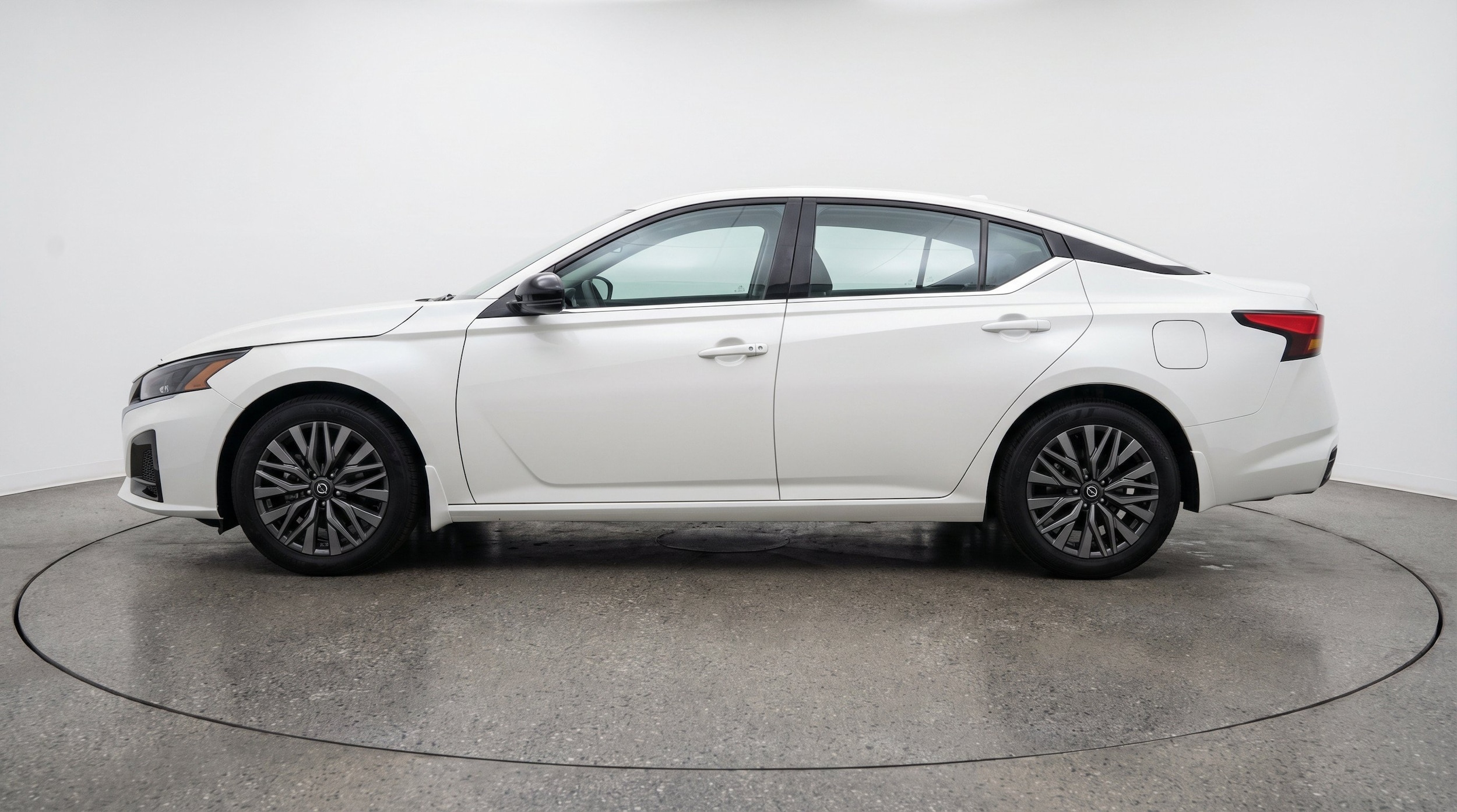 Thumbnail: 2026 Nissan Altima - 5