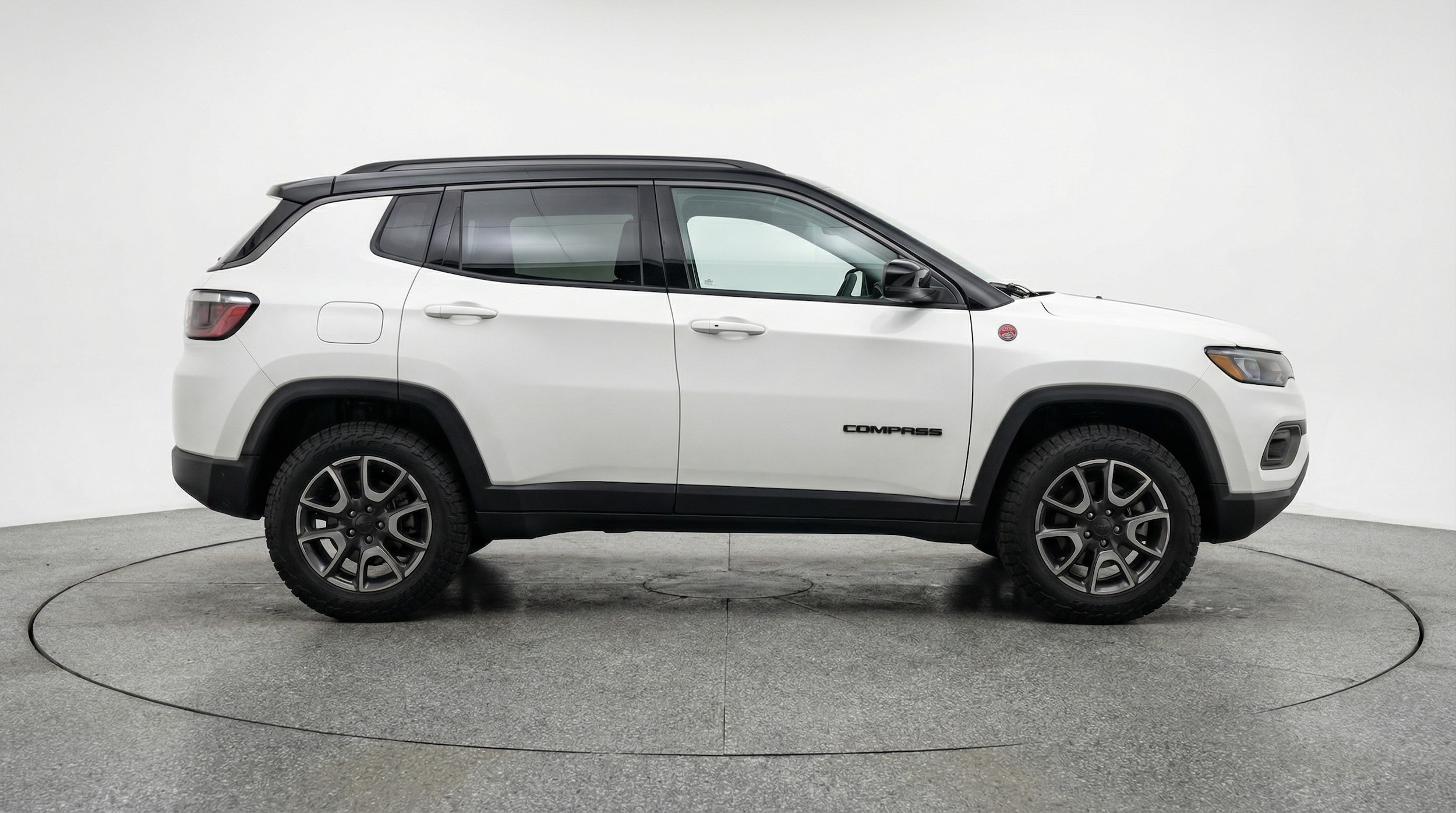 Thumbnail: 2025 Jeep Compass - 8