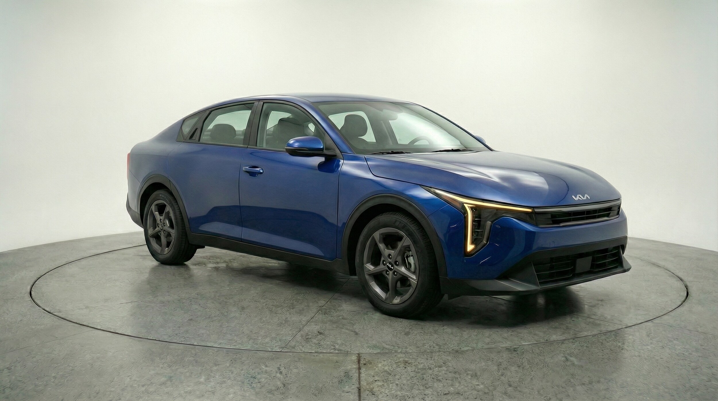 Thumbnail: 2025 Kia K4 - 1