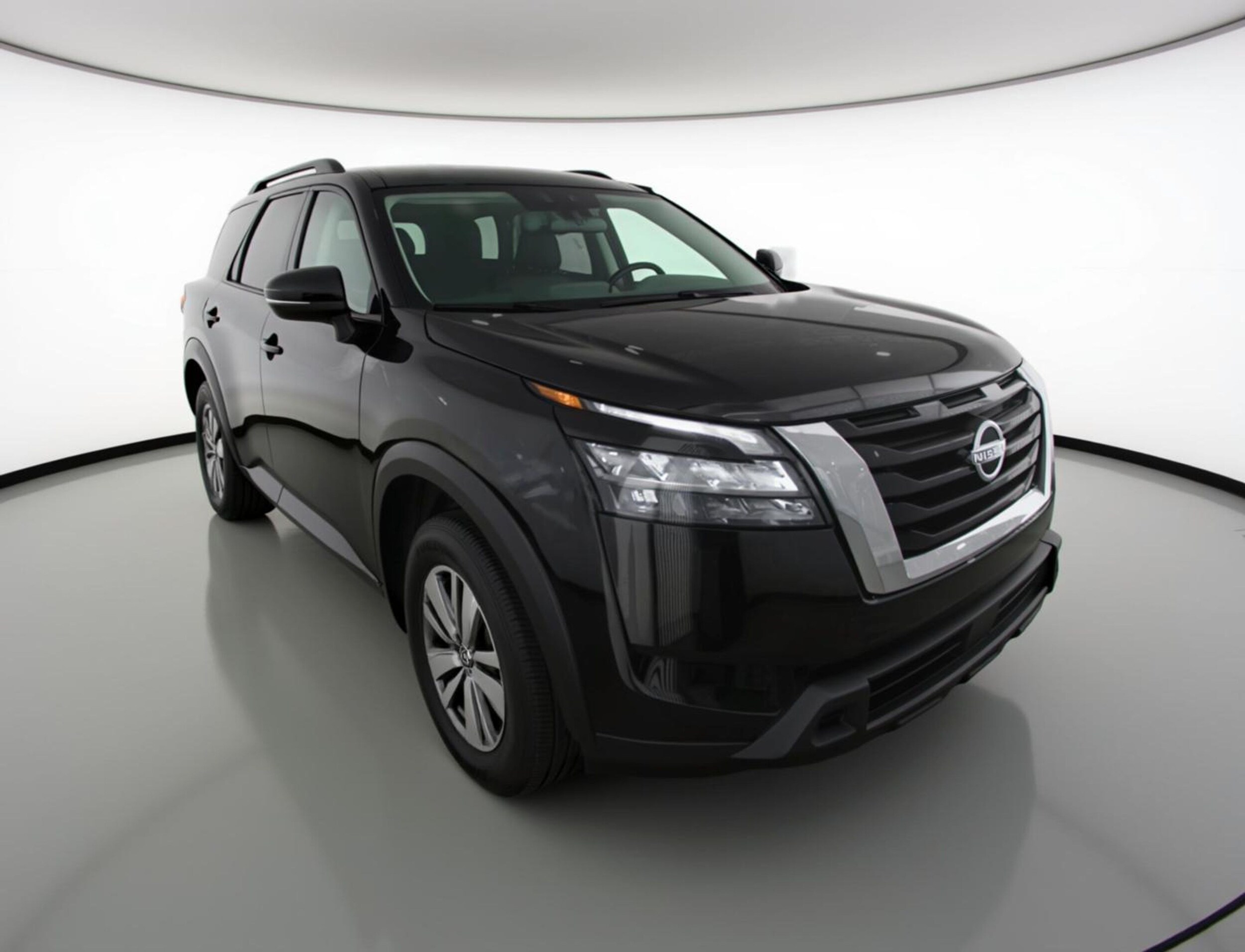 Thumbnail: 2025 Nissan Pathfinder - 1