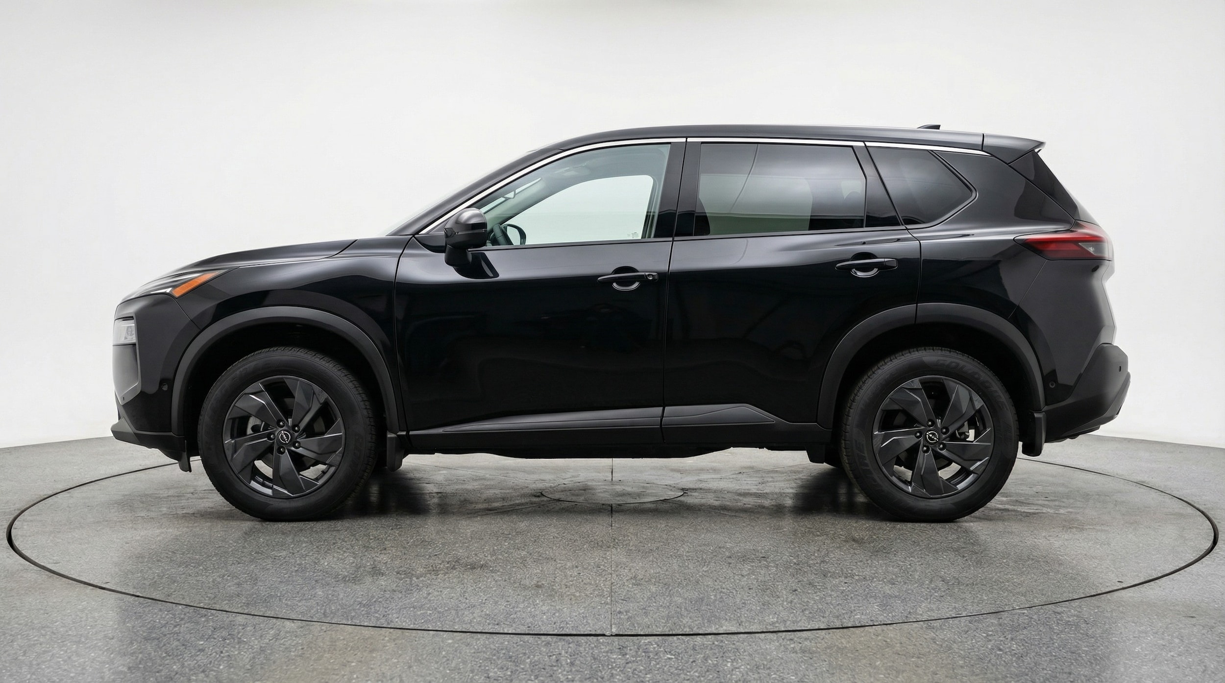 Thumbnail: 2025 Nissan Rogue - 4