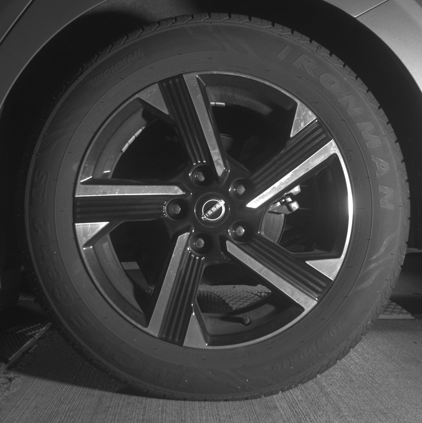 Thumbnail: 2025 Nissan Sentra - 11