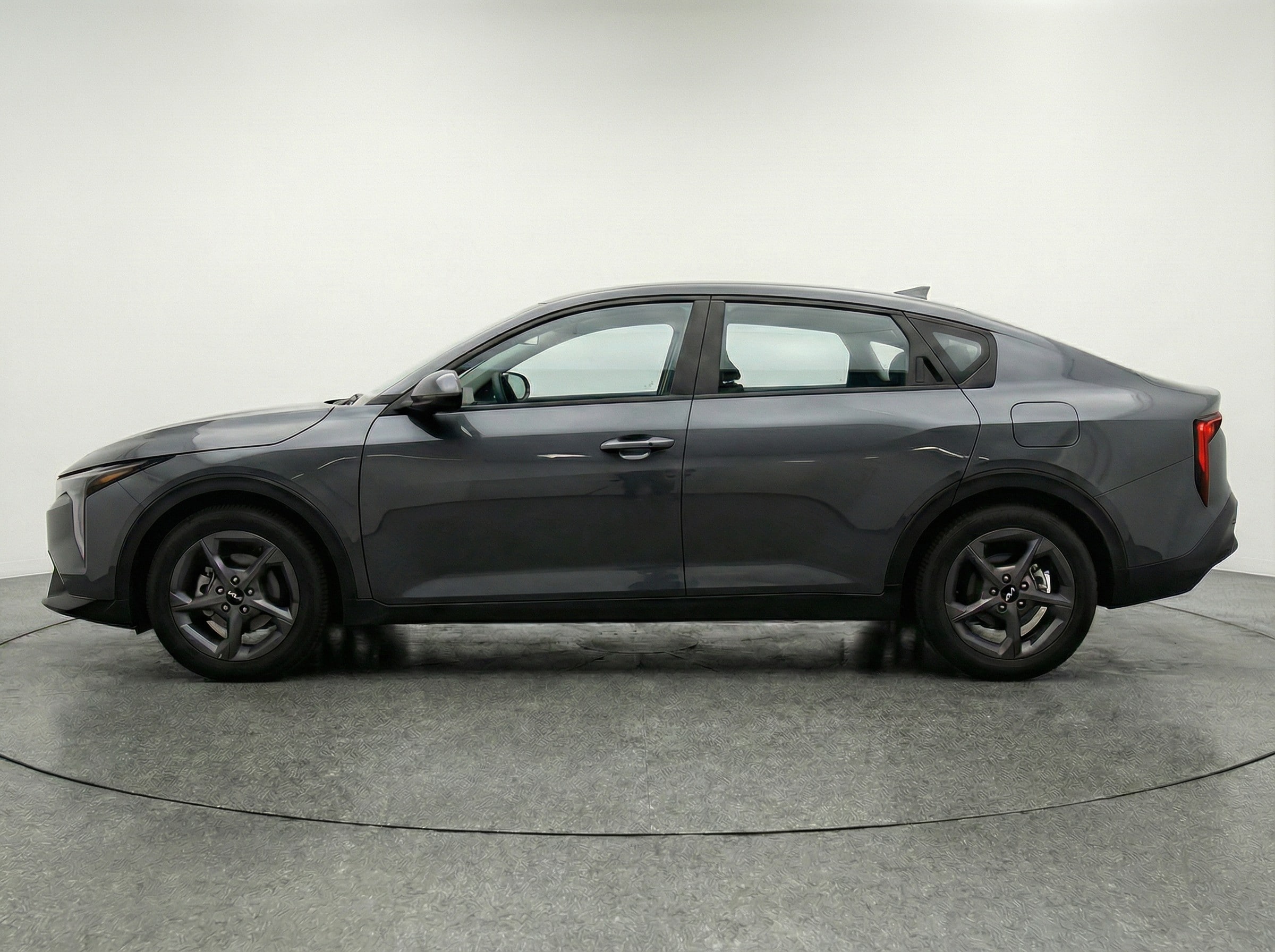Thumbnail: 2025 Kia K4 - 4
