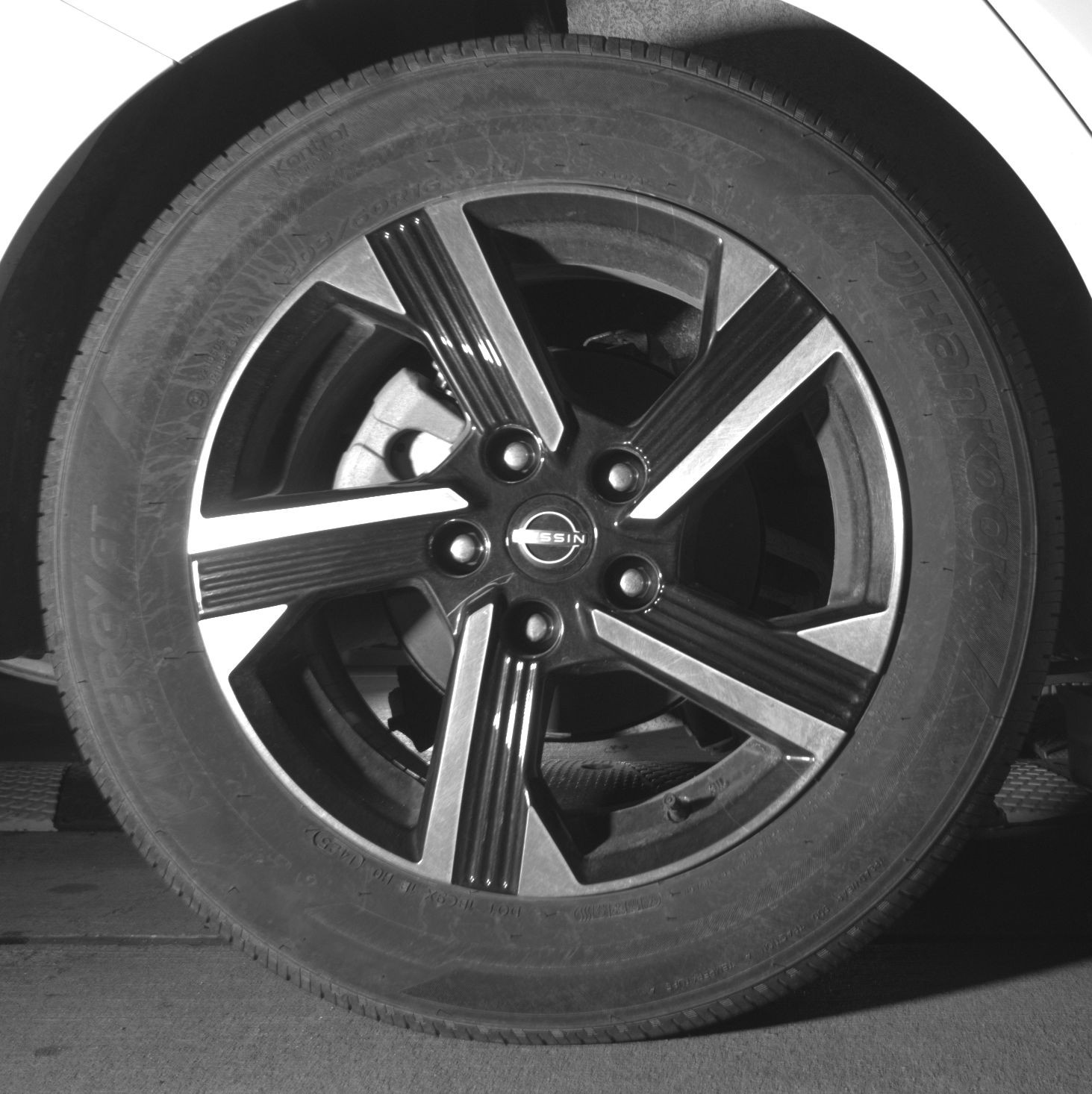 Thumbnail: 2025 Nissan Sentra - 12